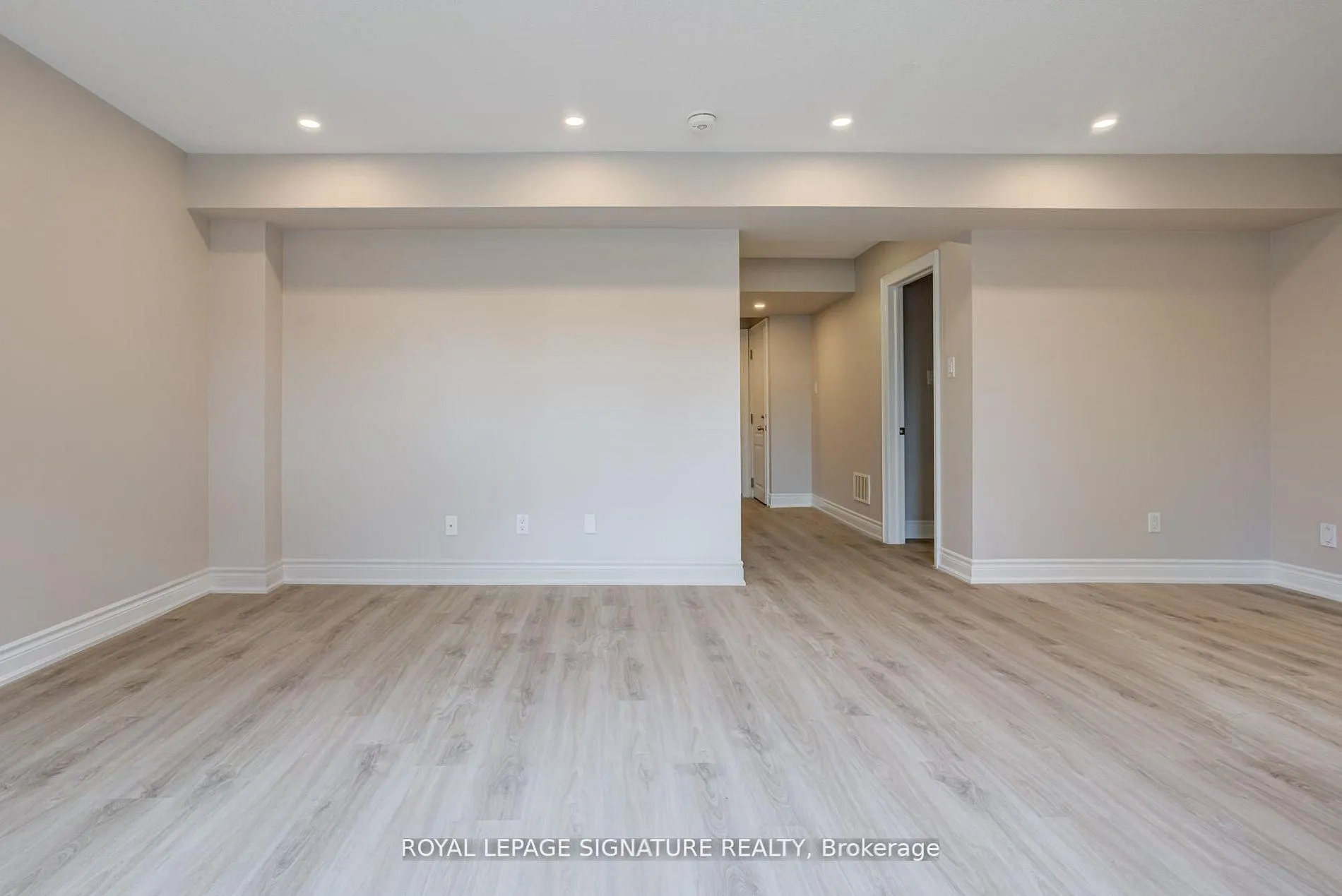 Photo 11 of Unit Bsmt, 16 Dancing Waters Road, Brampton, Bram West — HOMEH