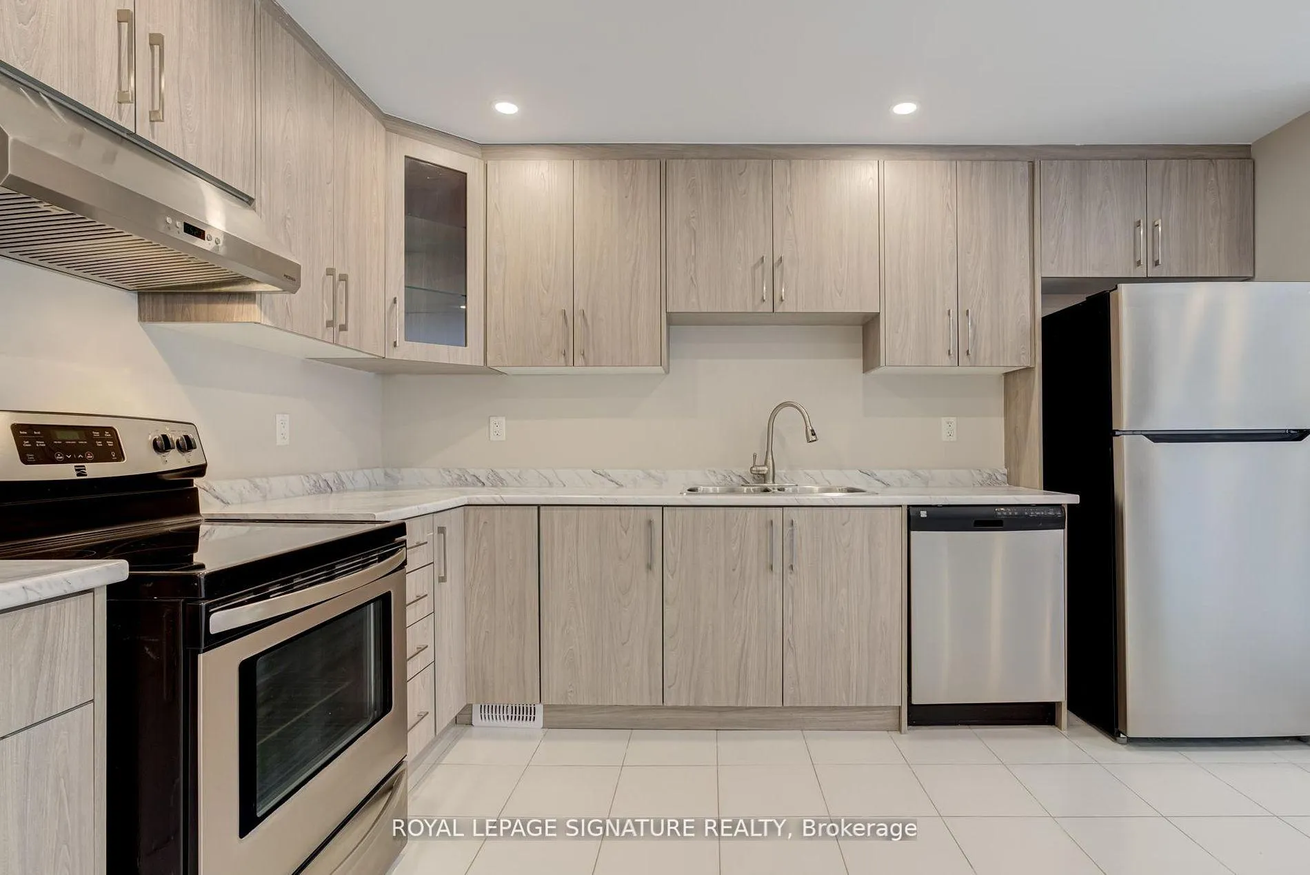 Photo 17 of Unit Bsmt, 16 Dancing Waters Road, Brampton, Bram West — HOMEH