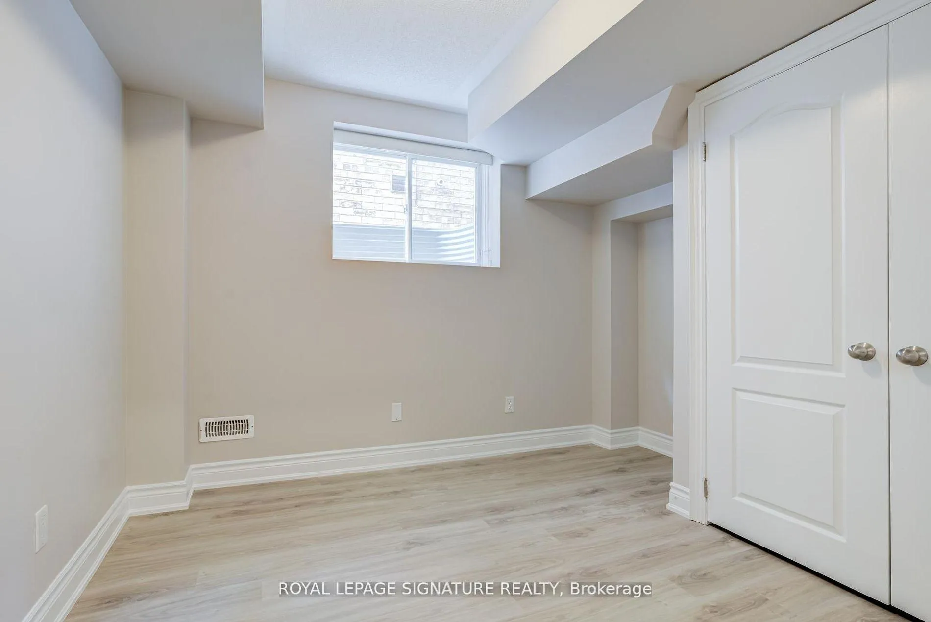 Photo 19 of Unit Bsmt, 16 Dancing Waters Road, Brampton, Bram West — HOMEH