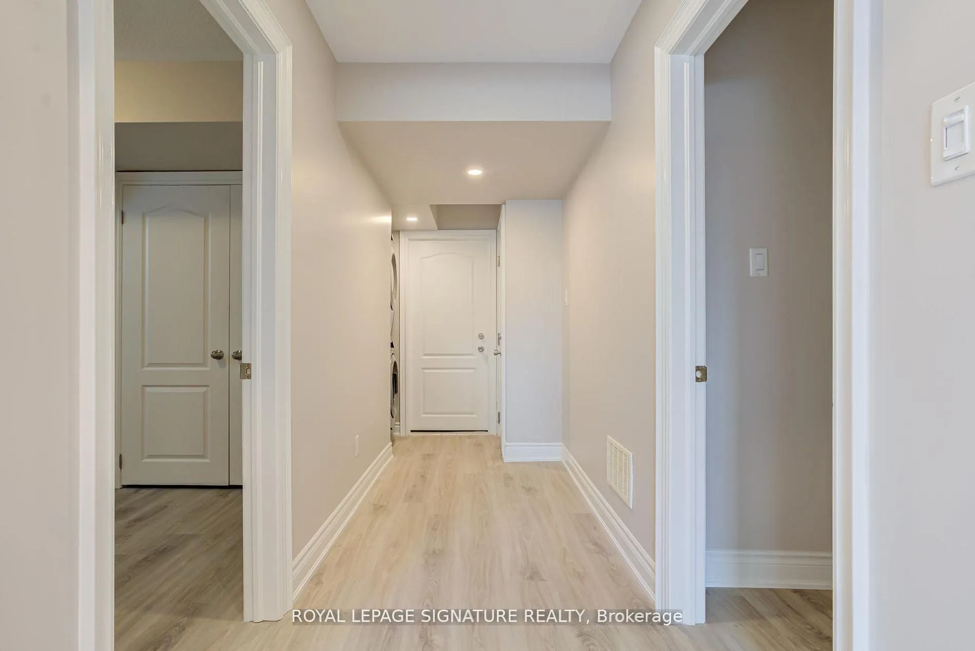 Photo 21 of Unit Bsmt, 16 Dancing Waters Road, Brampton, Bram West — HOMEH