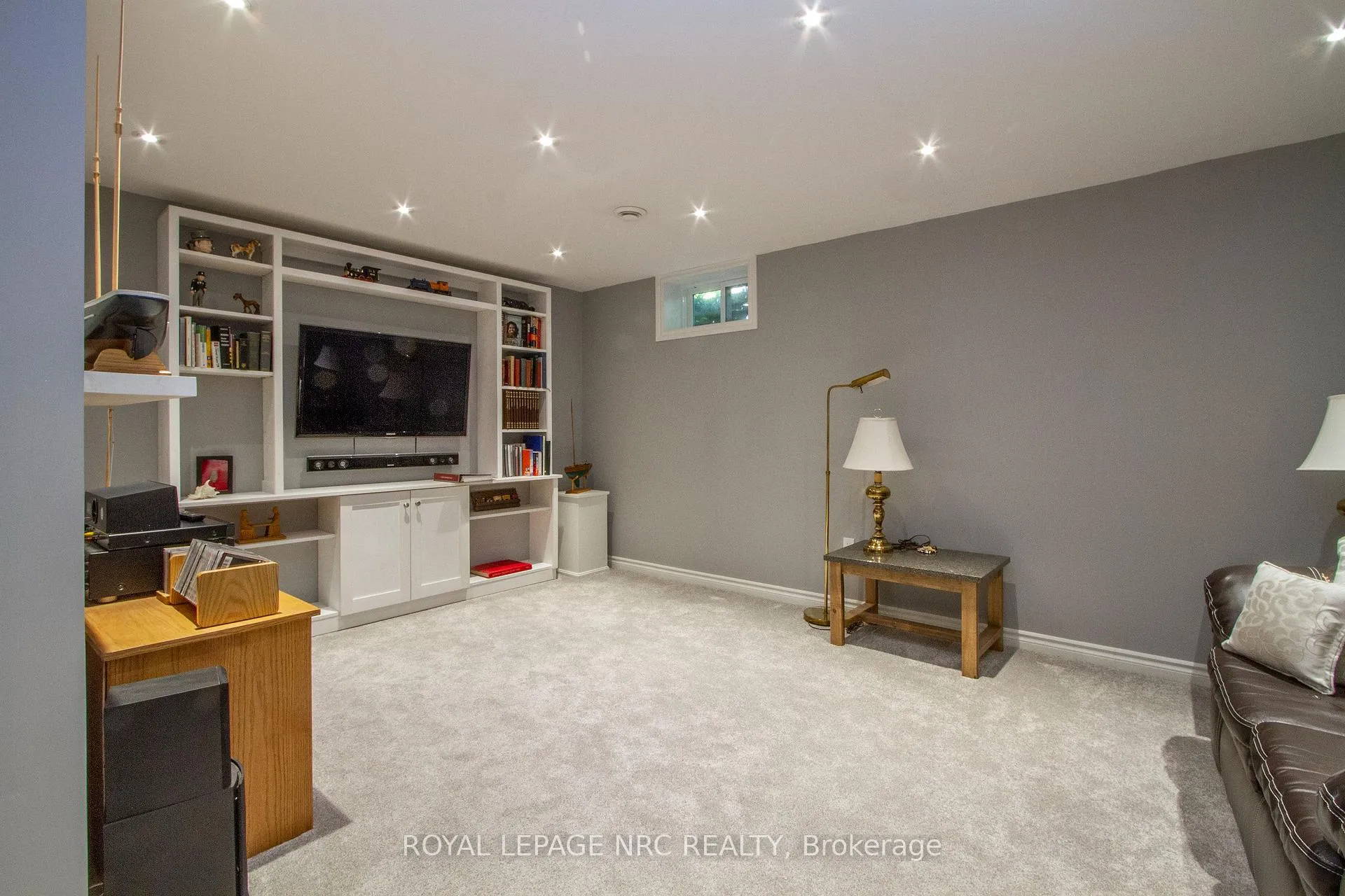 Photo 24 of Unit 18, 141 Welland Vale Road, St. Catharines, Grapeview — HOMEH