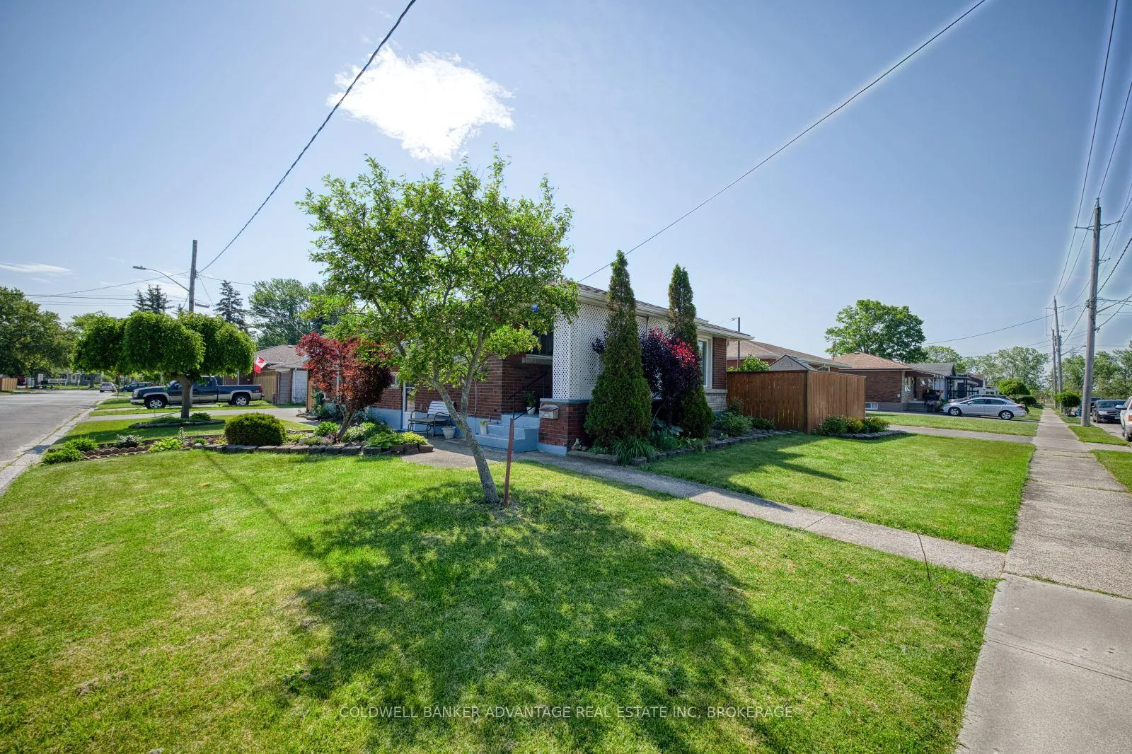 Photo 32 of 813 Harriet Street, Welland, Lincoln/Crowland — HOMEH