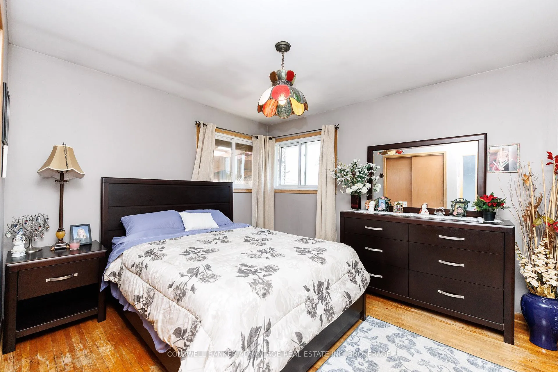 Photo 12 of 813 Harriet Street, Welland, Lincoln/Crowland — HOMEH