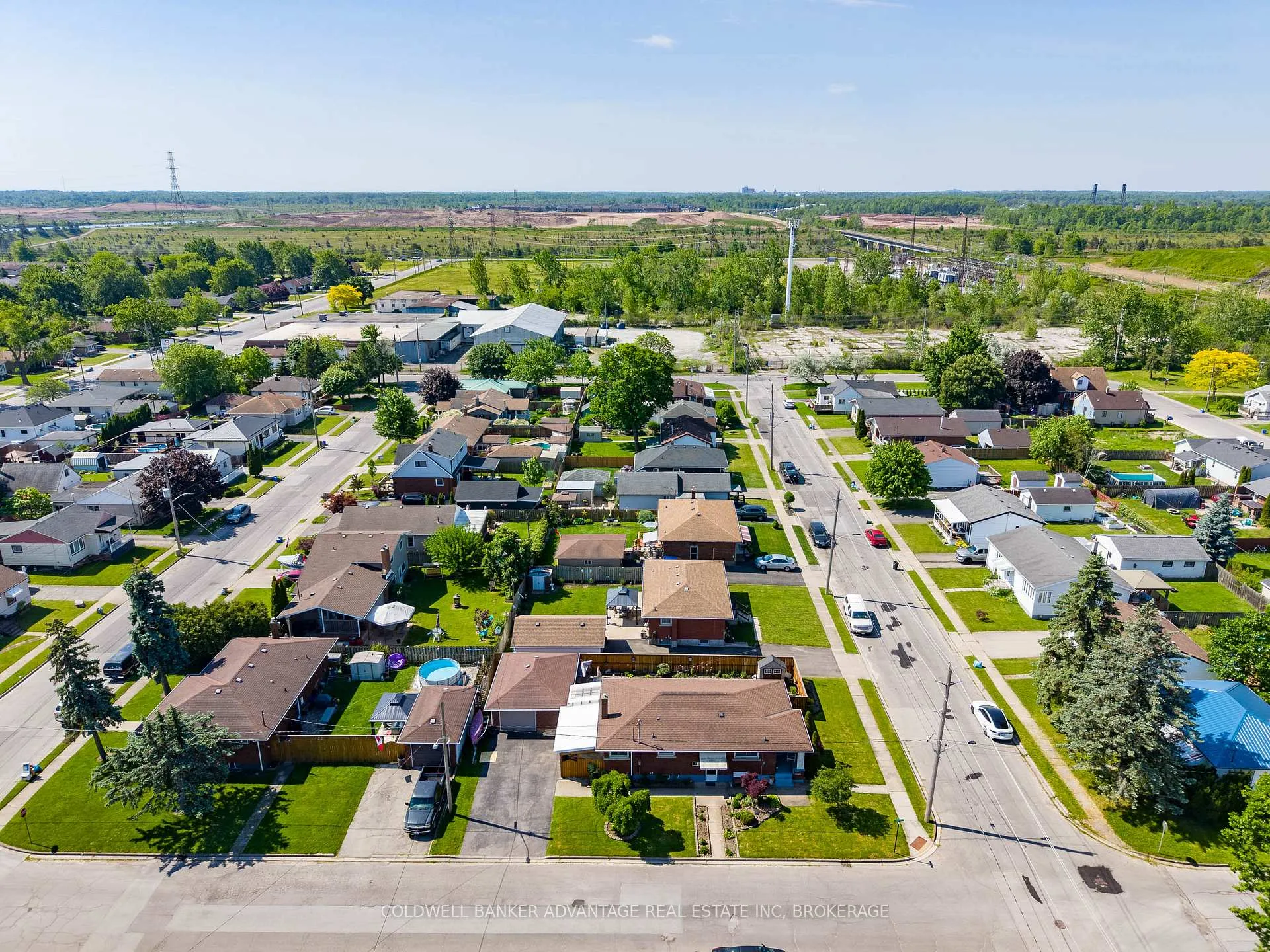 Photo 31 of 813 Harriet Street, Welland, Lincoln/Crowland — HOMEH