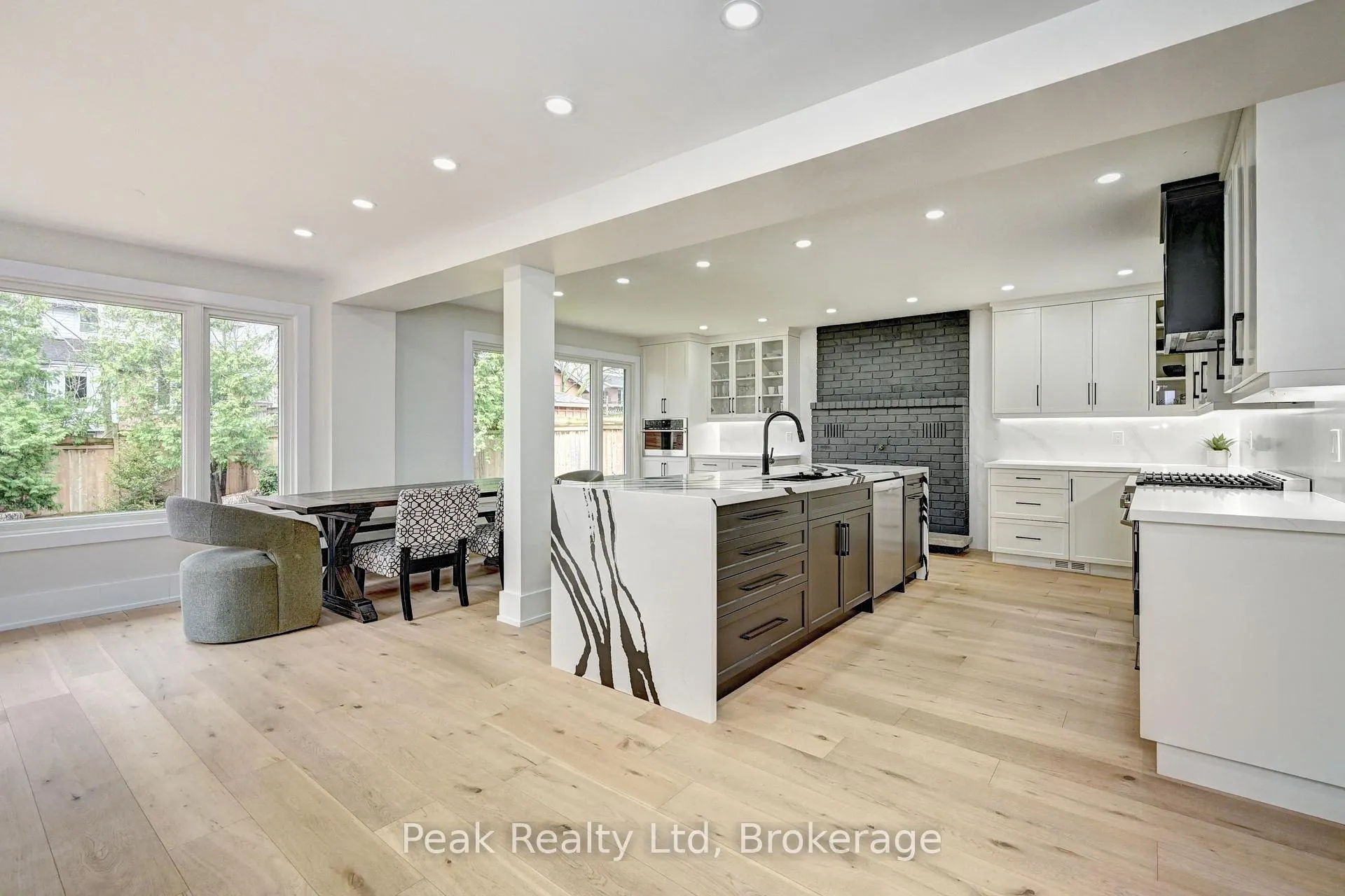 Photo 6 of 352 Stephanie Drive, Guelph, Willow West/Sugarbush/West Acres — HOMEH