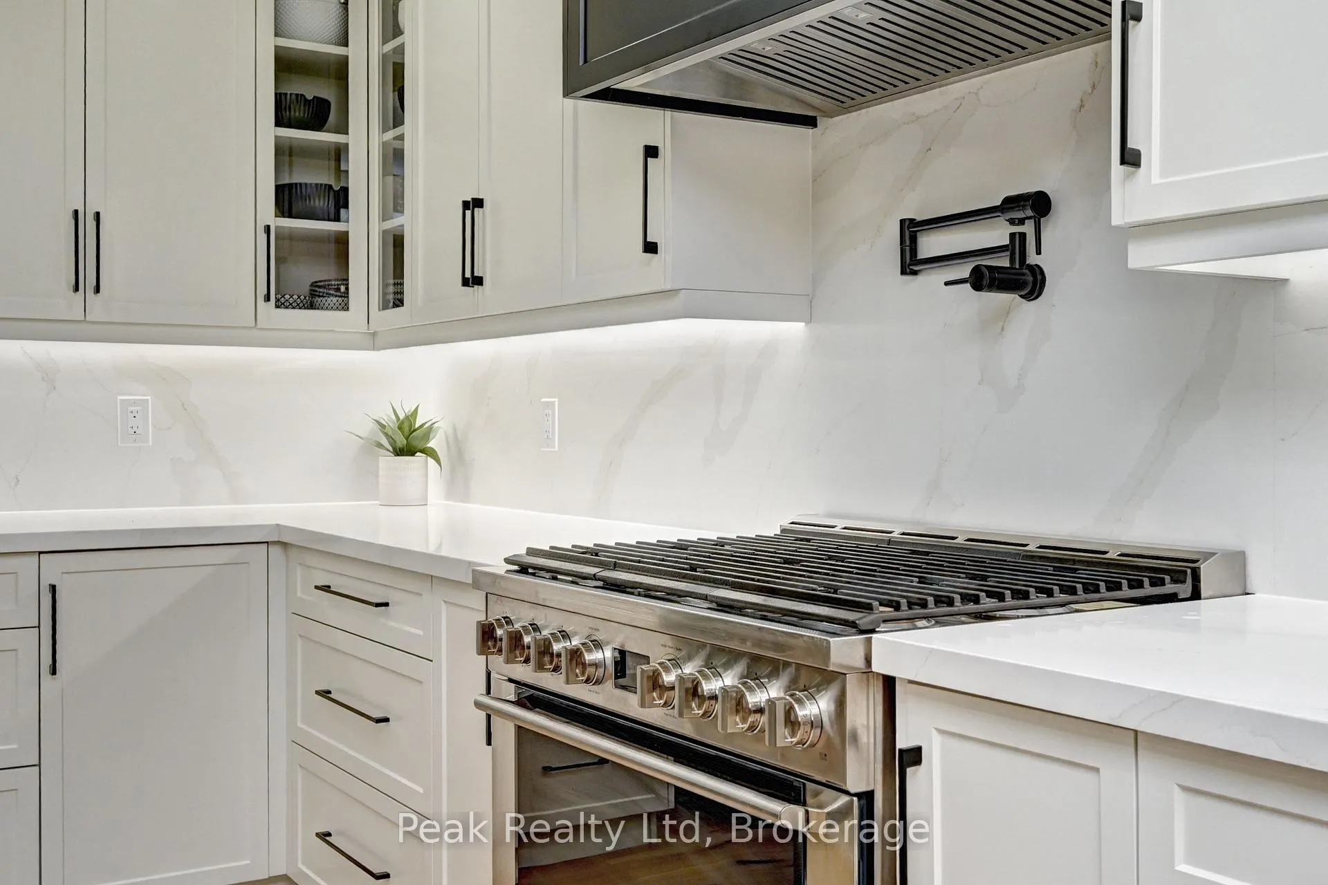 Photo 9 of 352 Stephanie Drive, Guelph, Willow West/Sugarbush/West Acres — HOMEH