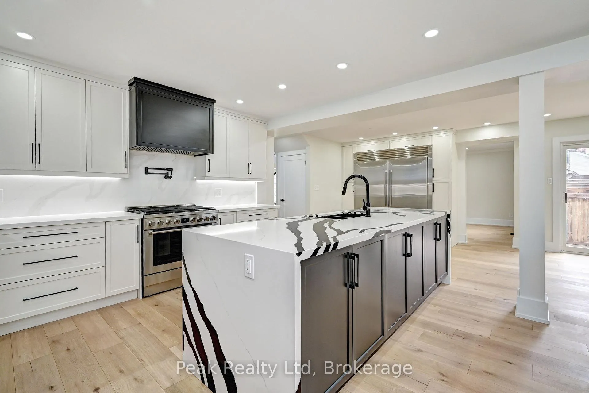 Photo 12 of 352 Stephanie Drive, Guelph, Willow West/Sugarbush/West Acres — HOMEH