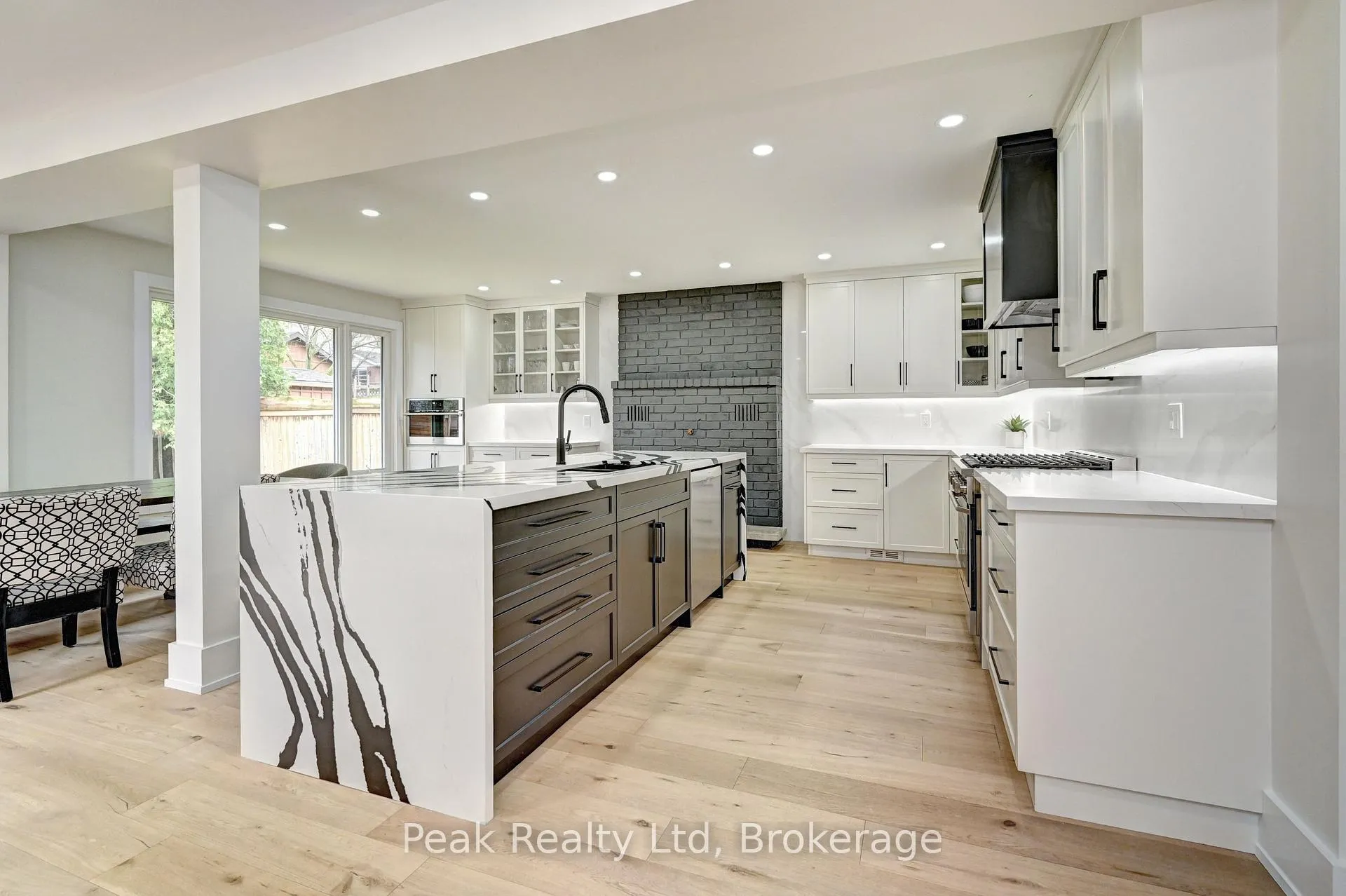 Photo 14 of 352 Stephanie Drive, Guelph, Willow West/Sugarbush/West Acres — HOMEH