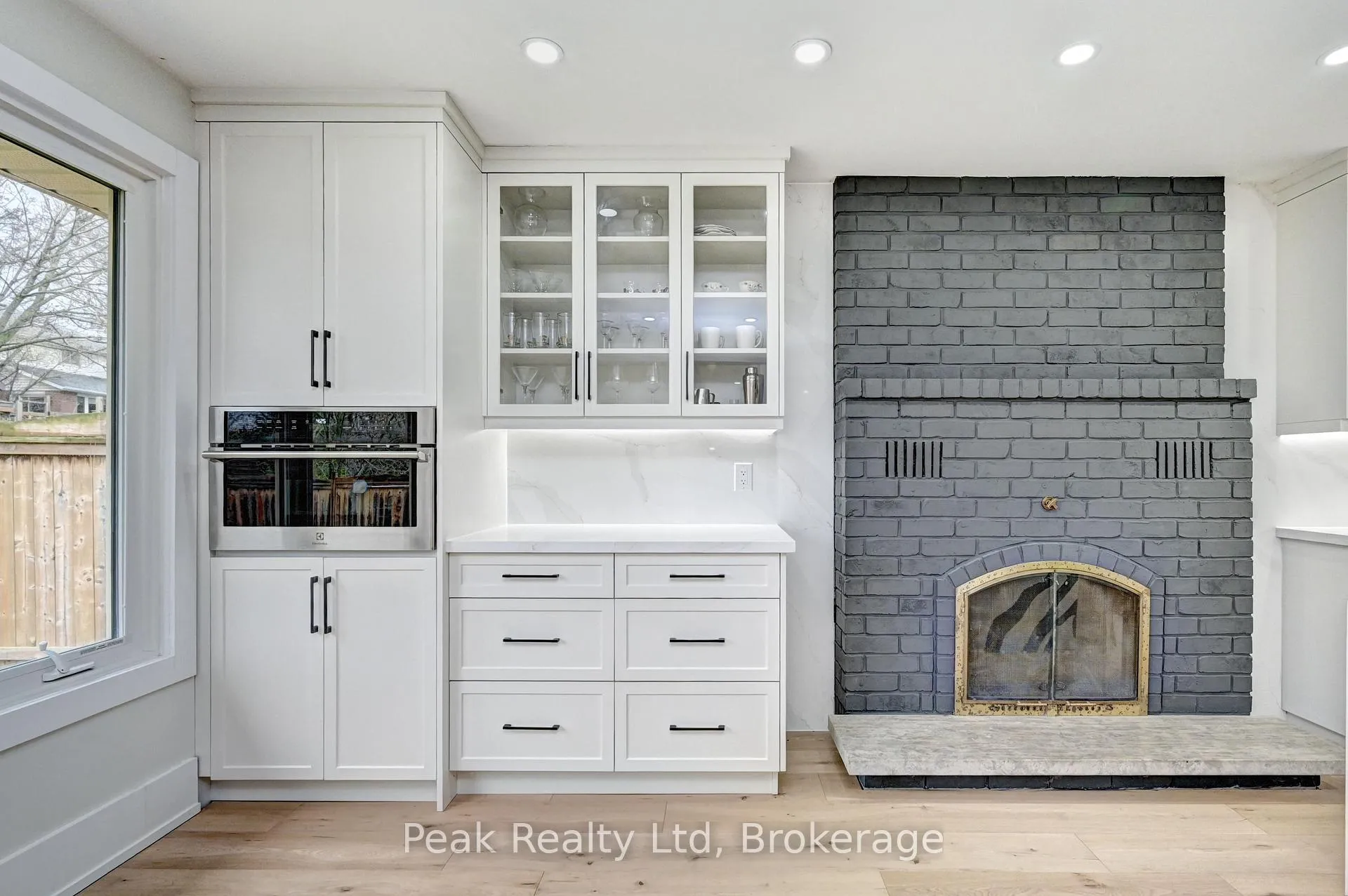 Photo 15 of 352 Stephanie Drive, Guelph, Willow West/Sugarbush/West Acres — HOMEH