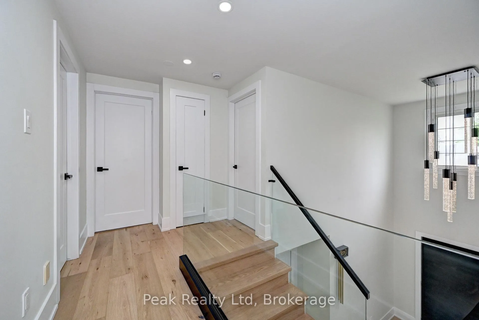 Photo 21 of 352 Stephanie Drive, Guelph, Willow West/Sugarbush/West Acres — HOMEH