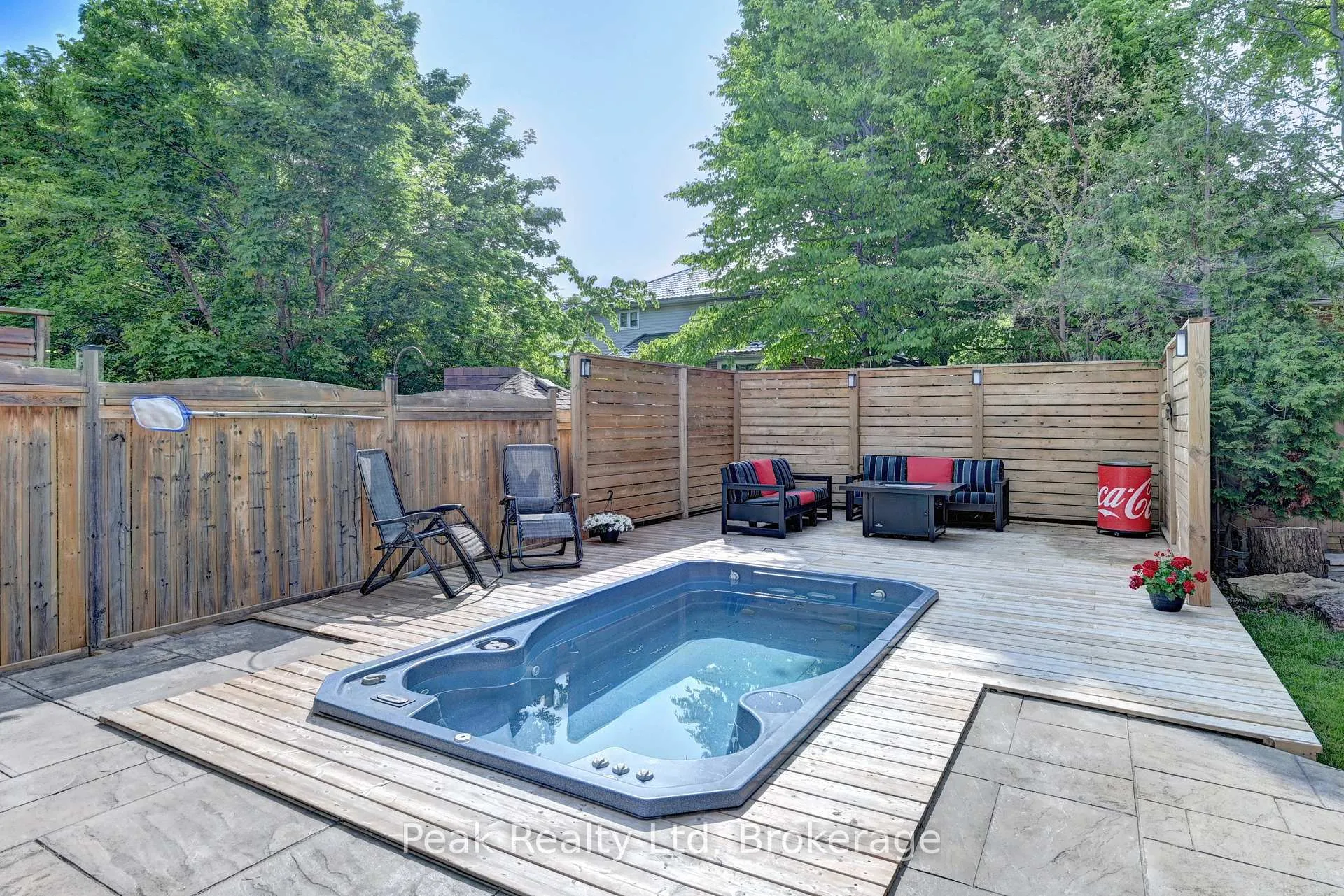 Photo 41 of 352 Stephanie Drive, Guelph, Willow West/Sugarbush/West Acres — HOMEH