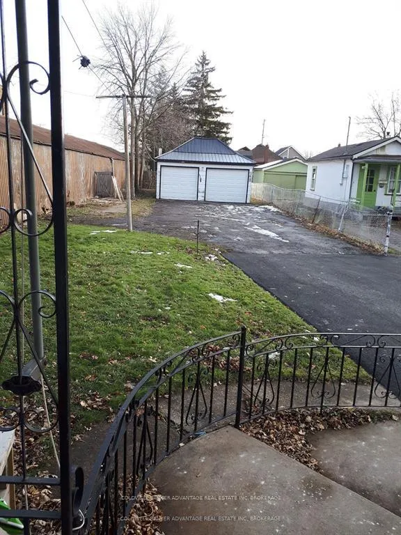 Photo 9 of 12 Empire Street, Welland, Lincoln/Crowland — HOMEH