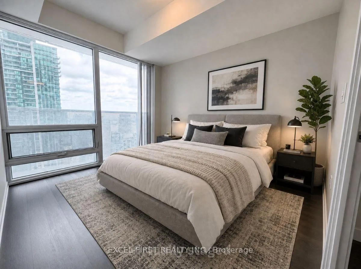 Photo 5 of Unit 3704, 88 Harbour Street, Toronto, Waterfront Communities — HOMEH