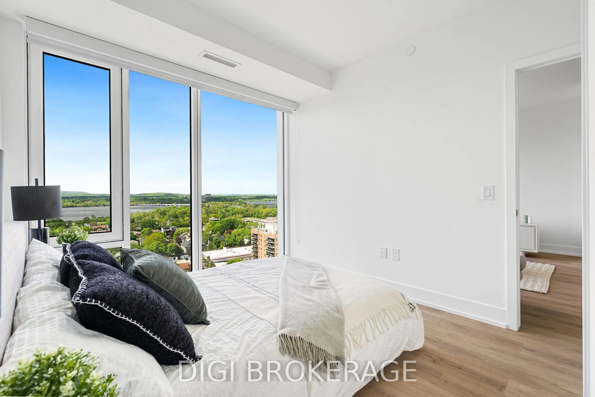 Photo 18 of Unit 1205, 2070 Scott Street, Ottawa, Westboro South — HOMEH