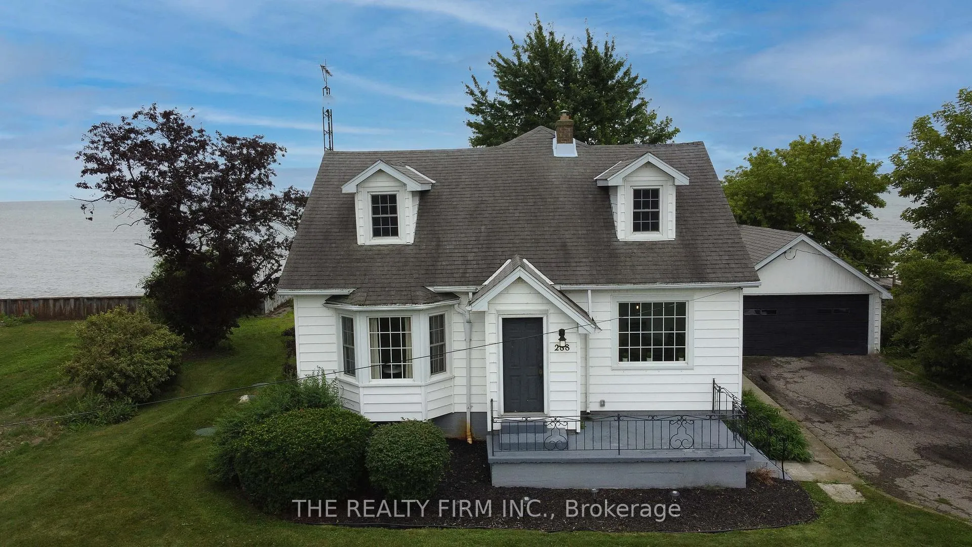 Photo of 18378 Erie Shore Drive