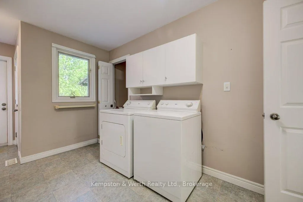 Photo 21 of 246 King Street, North Perth, Elma — HOMEH