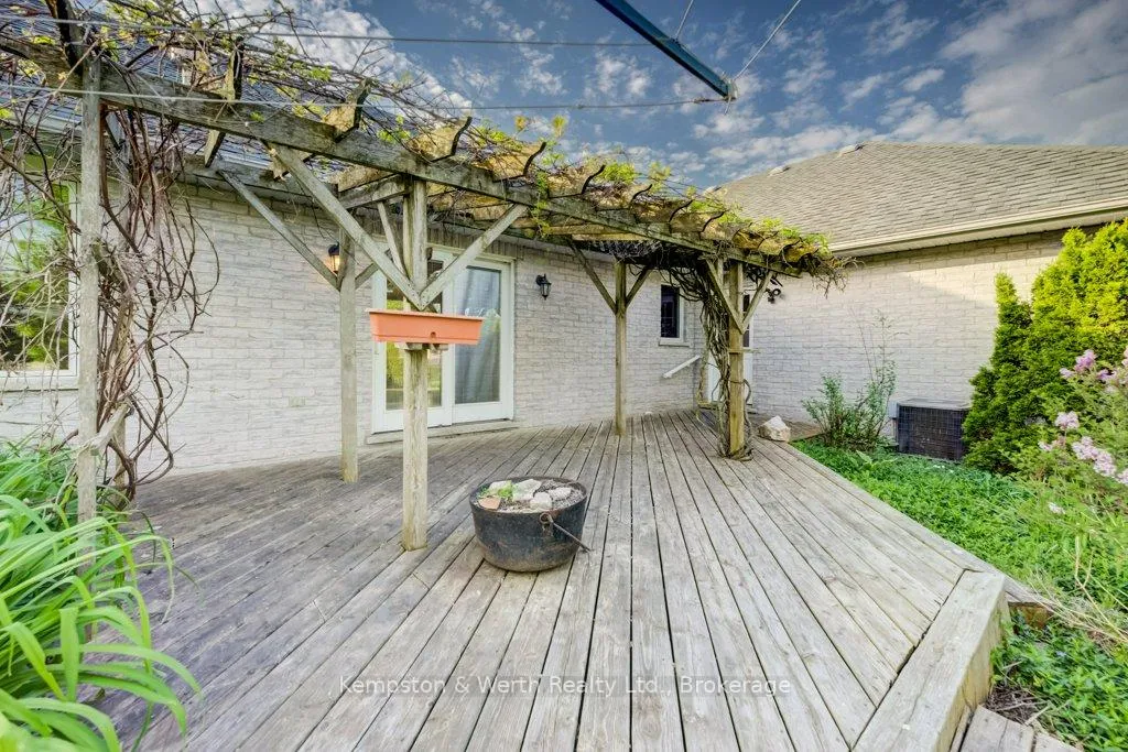 Photo 40 of 246 King Street, North Perth, Elma — HOMEH