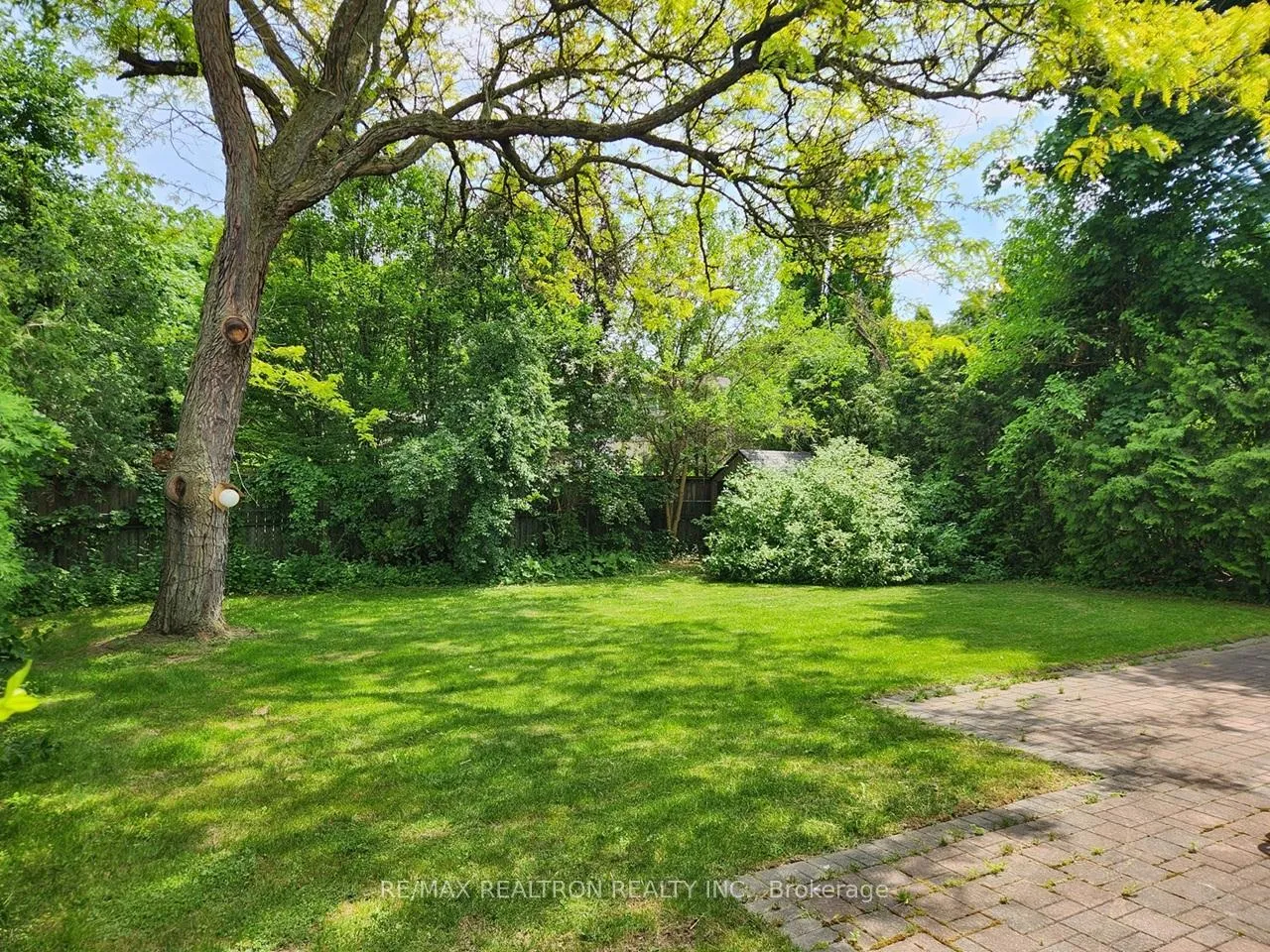 Photo 29 of 207 Bayview Fairways Drive, Markham, Bayview Fairway-Bayview Country Club Estates — HOMEH