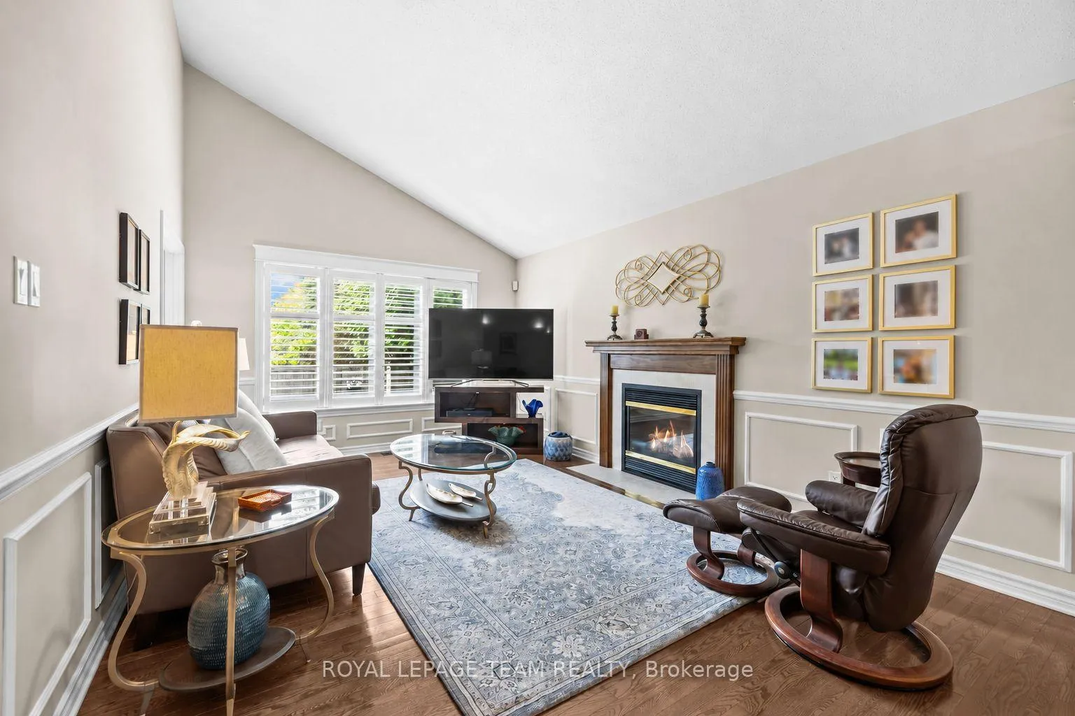 Photo 13 of 26 Escade Drive, Ottawa, Barrhaven East — HOMEH