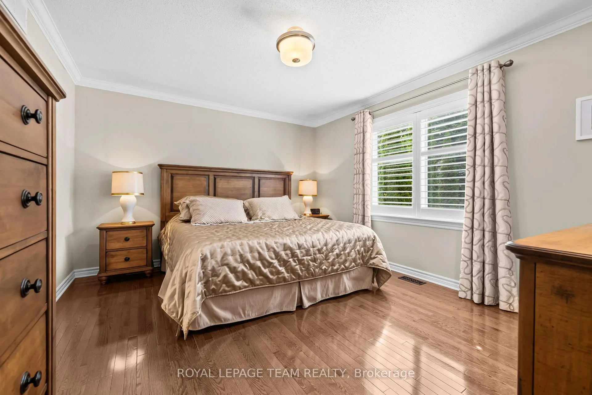 Photo 20 of 26 Escade Drive, Ottawa, Barrhaven East — HOMEH