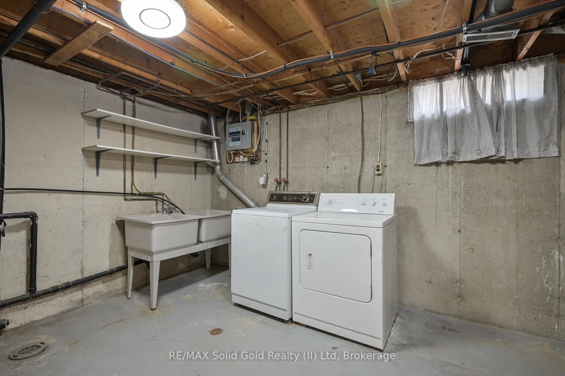 Photo 31 of 613 Dogwood Lane, Waterloo — HOMEH
