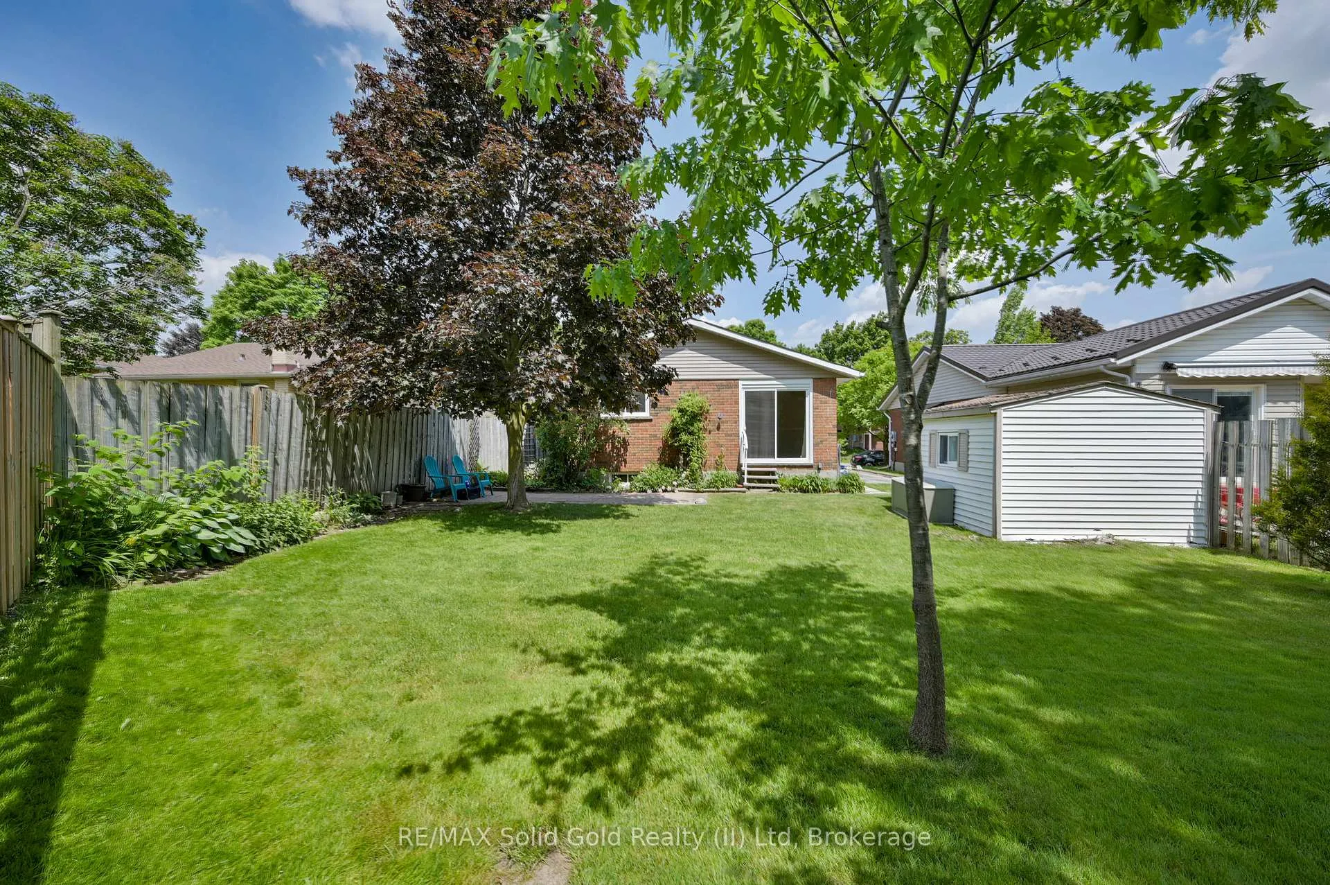 Photo 38 of 613 Dogwood Lane, Waterloo — HOMEH