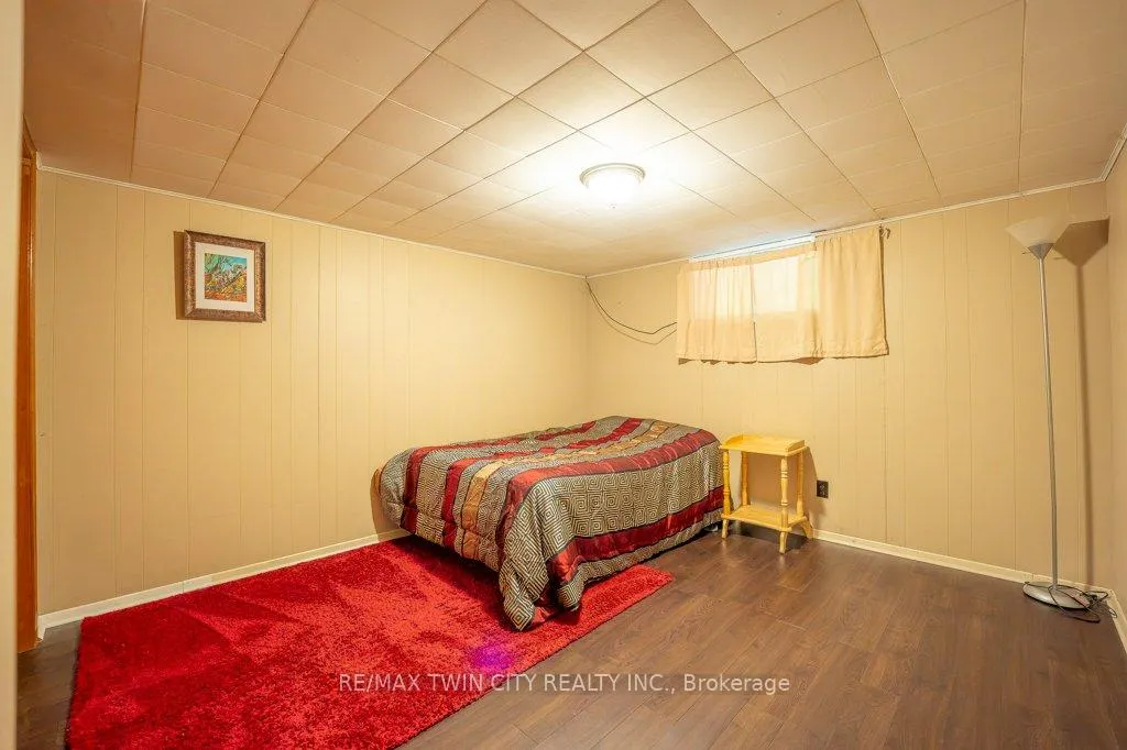 Photo 21 of 995 Weber Street E, Kitchener — HOMEH