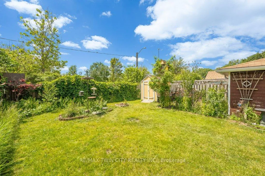 Photo 30 of 995 Weber Street E, Kitchener — HOMEH