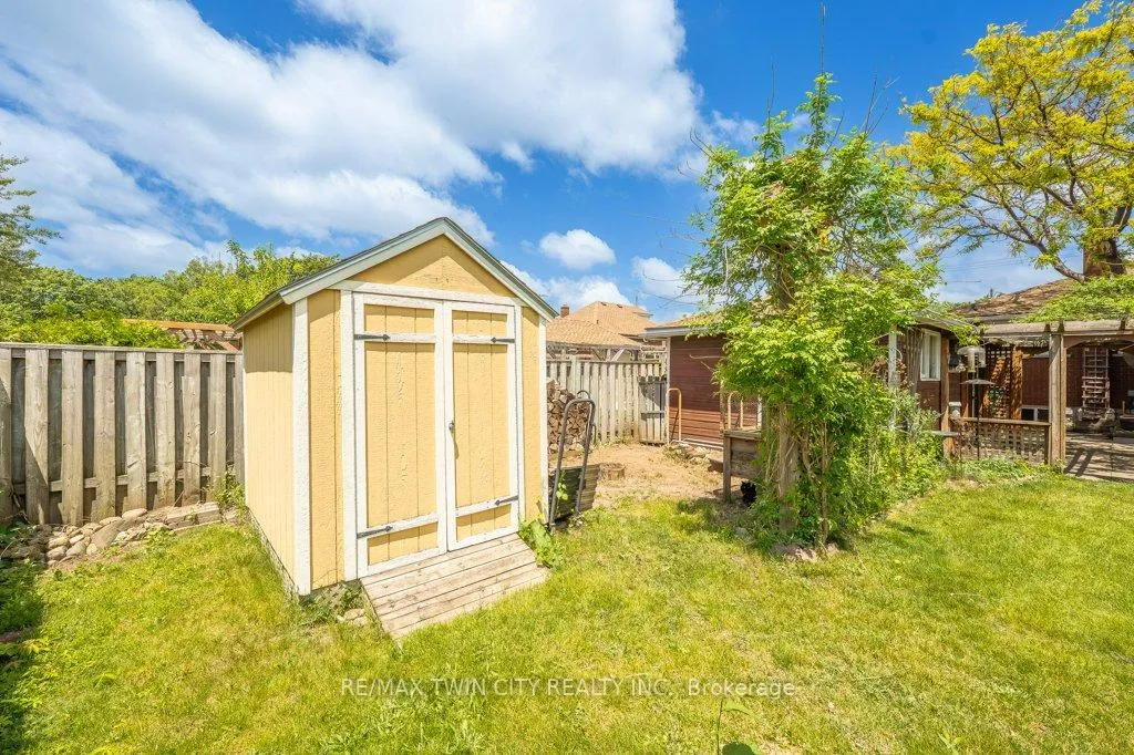 Photo 31 of 995 Weber Street E, Kitchener — HOMEH