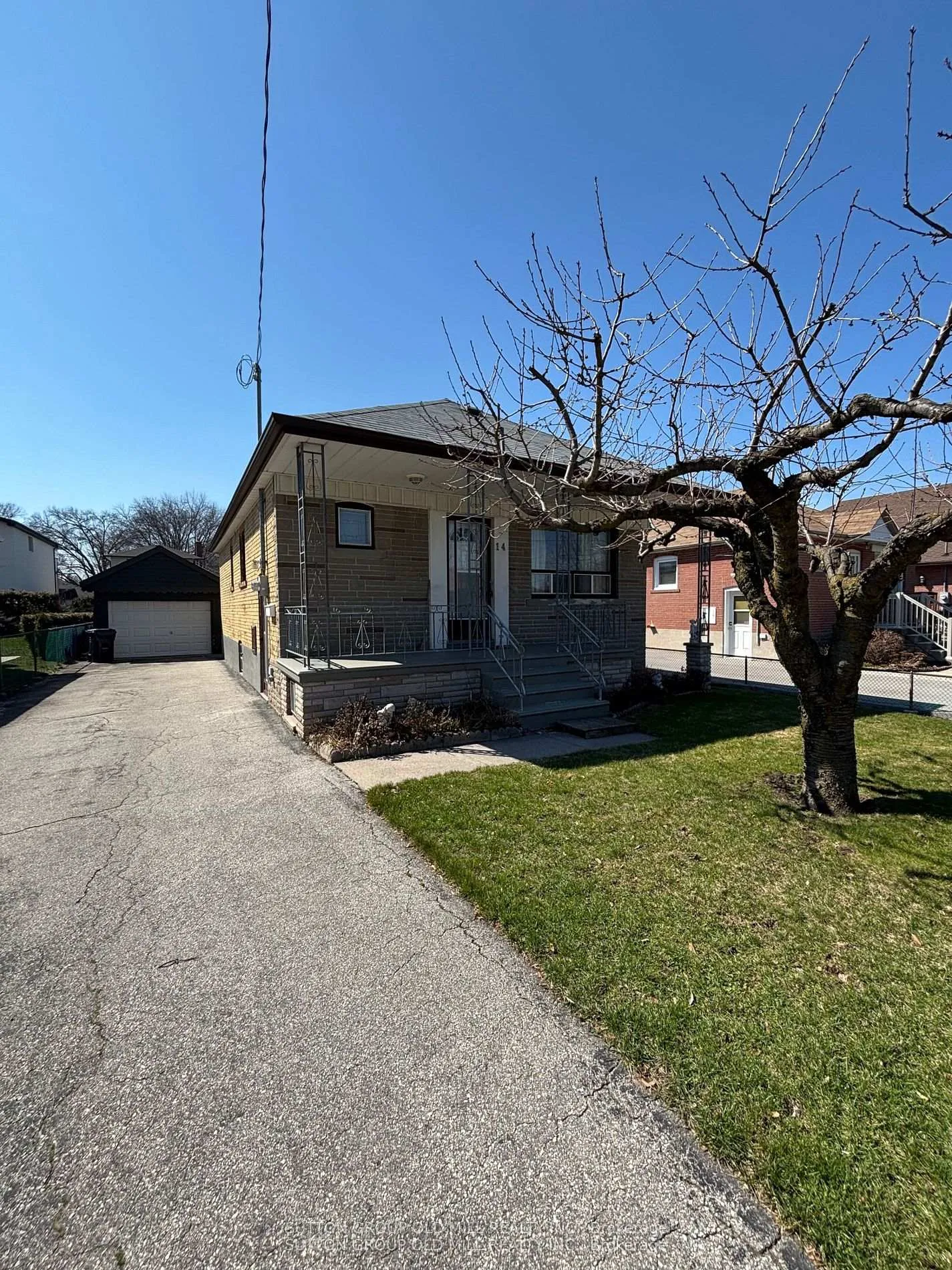 Photo 1 of 14 Ashmore Avenue, Etobicoke, Stonegate-Queensway — HOMEH