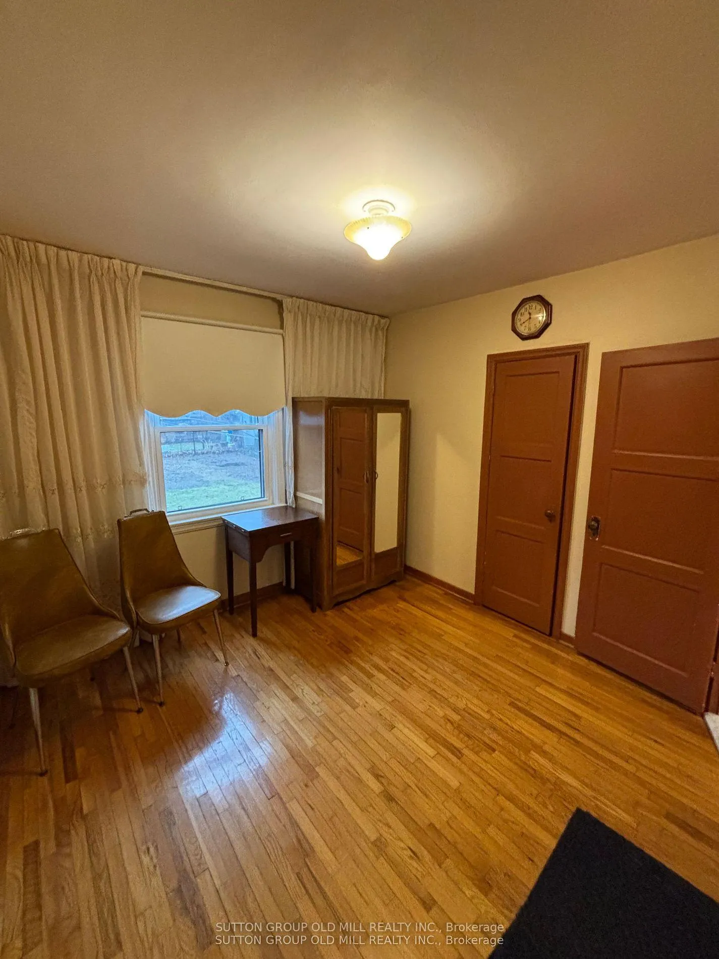 Photo 16 of 14 Ashmore Avenue, Etobicoke, Stonegate-Queensway — HOMEH