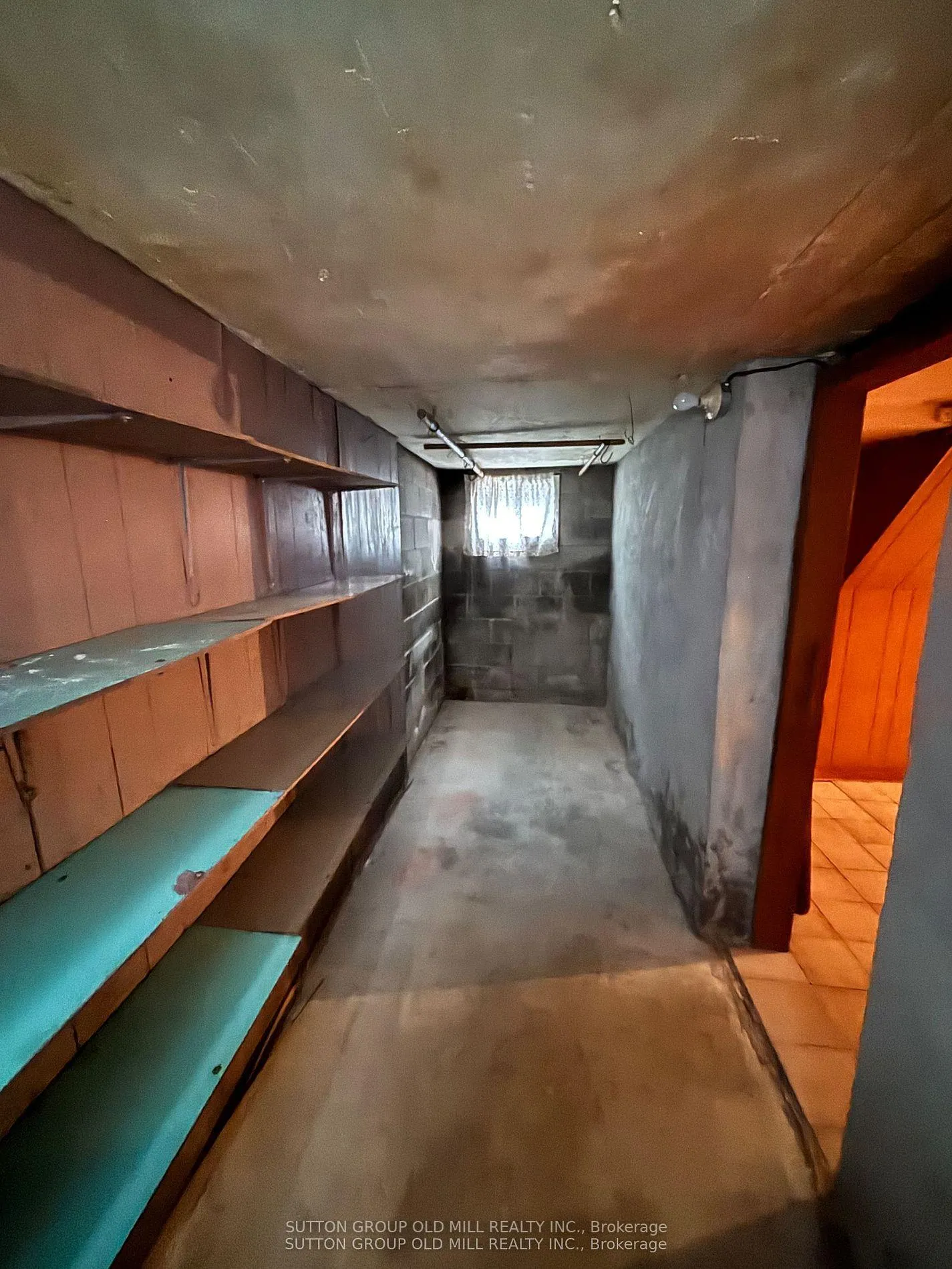 Photo 33 of 14 Ashmore Avenue, Etobicoke, Stonegate-Queensway — HOMEH