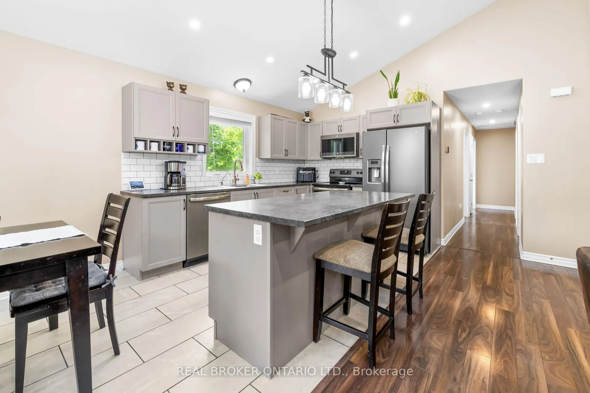 Photo 12 of 1083 St Fillans Road, Beckwith, Beckwith Twp — HOMEH