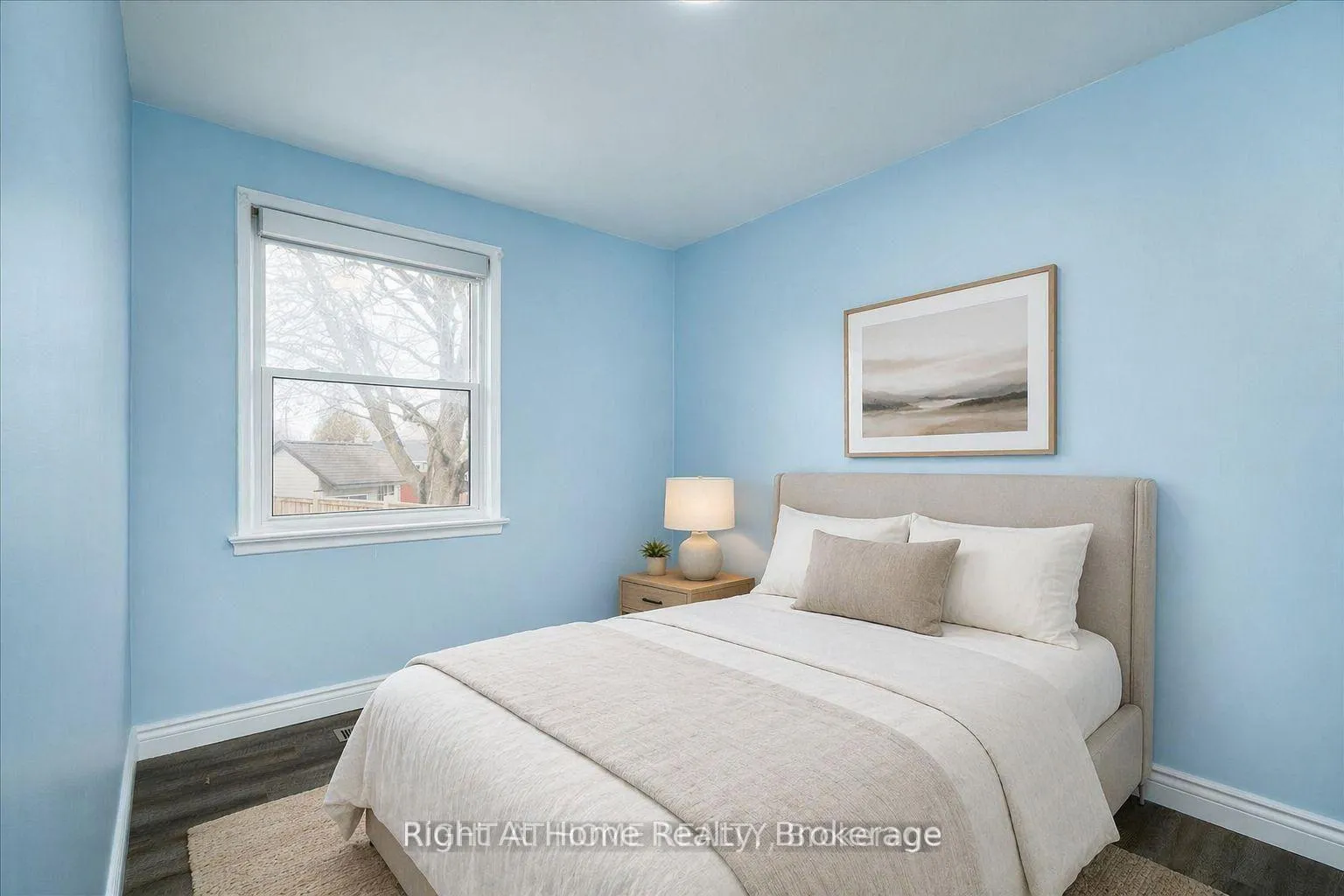 Photo 10 of 322 Jasper Avenue, Oshawa, Lakeview — HOMEH