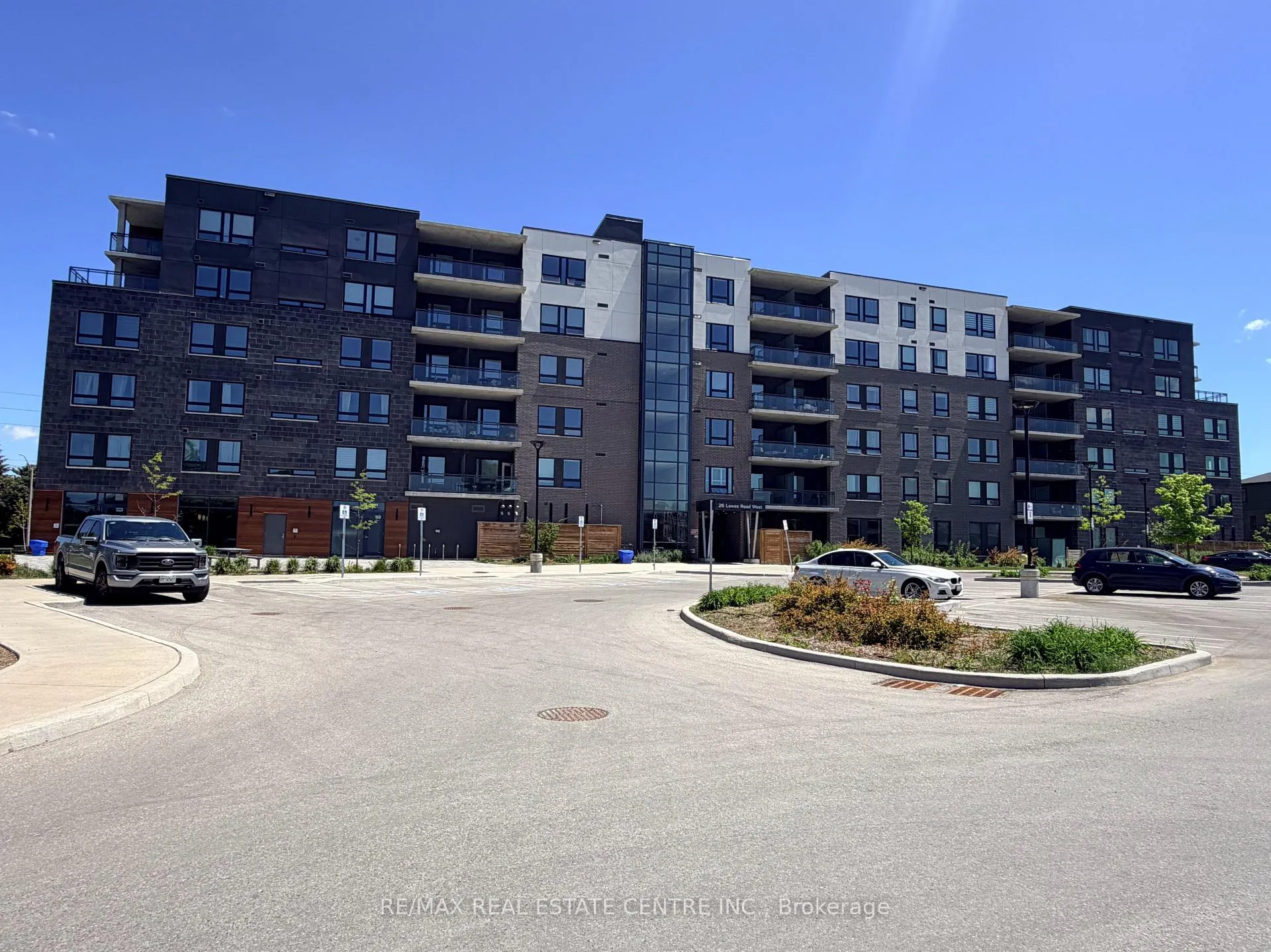 Photo 2 of Unit 614, 26 Lowes Road W, Guelph, Clairfields/Hanlon Business Park — HOMEH