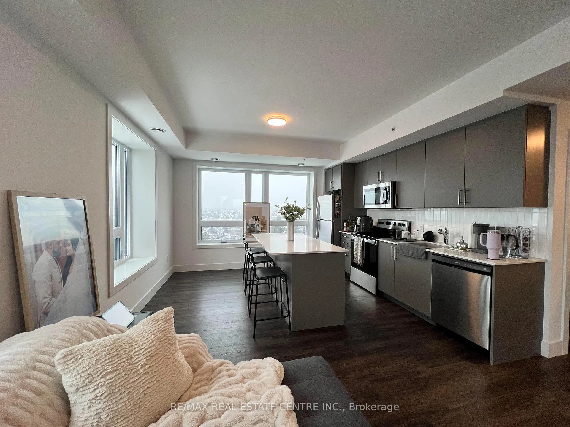 Photo 3 of Unit 614, 26 Lowes Road W, Guelph, Clairfields/Hanlon Business Park — HOMEH