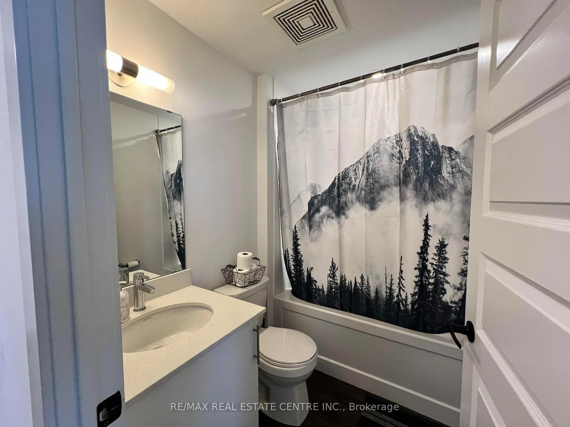 Photo 9 of Unit 614, 26 Lowes Road W, Guelph, Clairfields/Hanlon Business Park — HOMEH