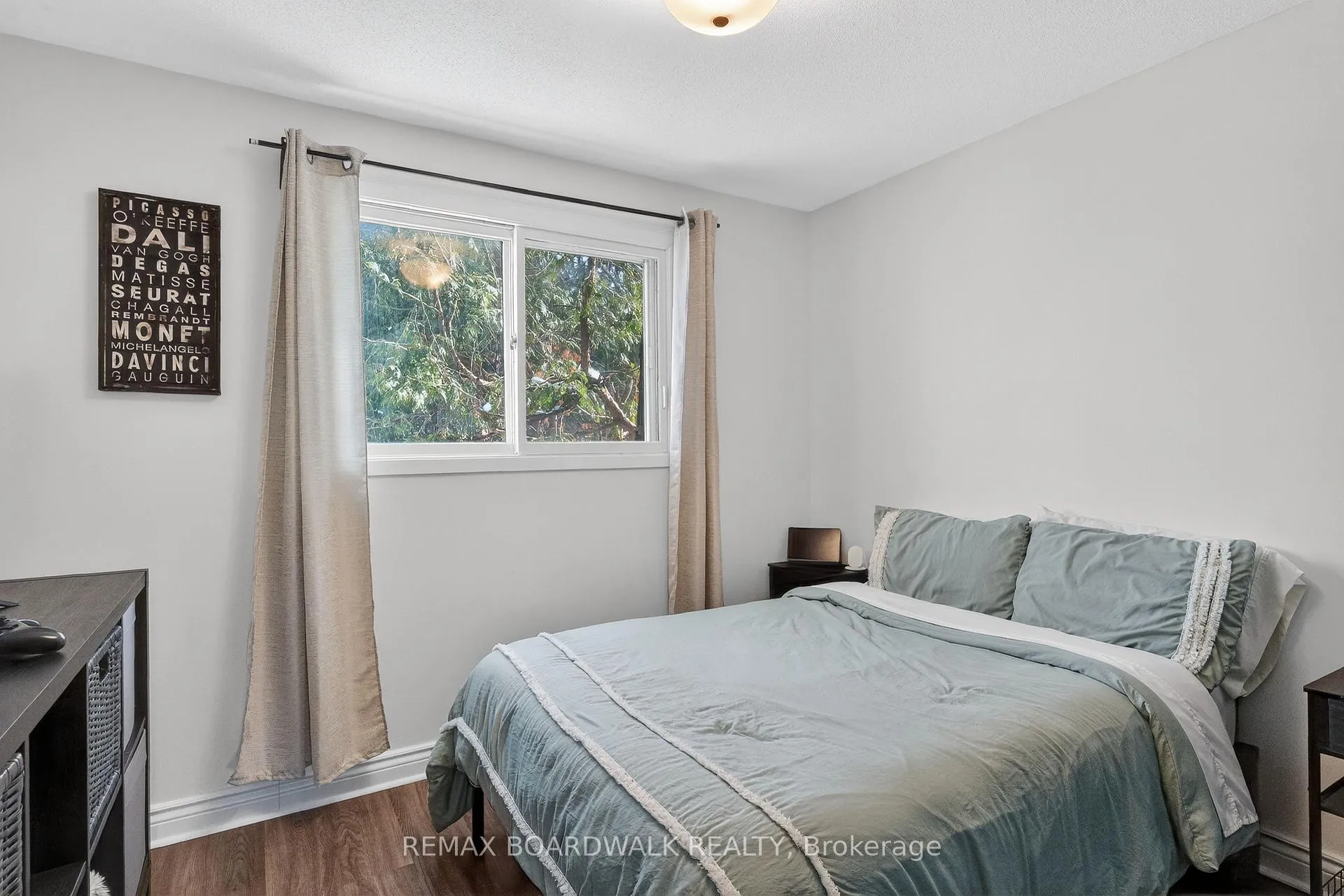 Photo 19 of 8 Oberon Street, Ottawa, Westcliffe Estates — HOMEH