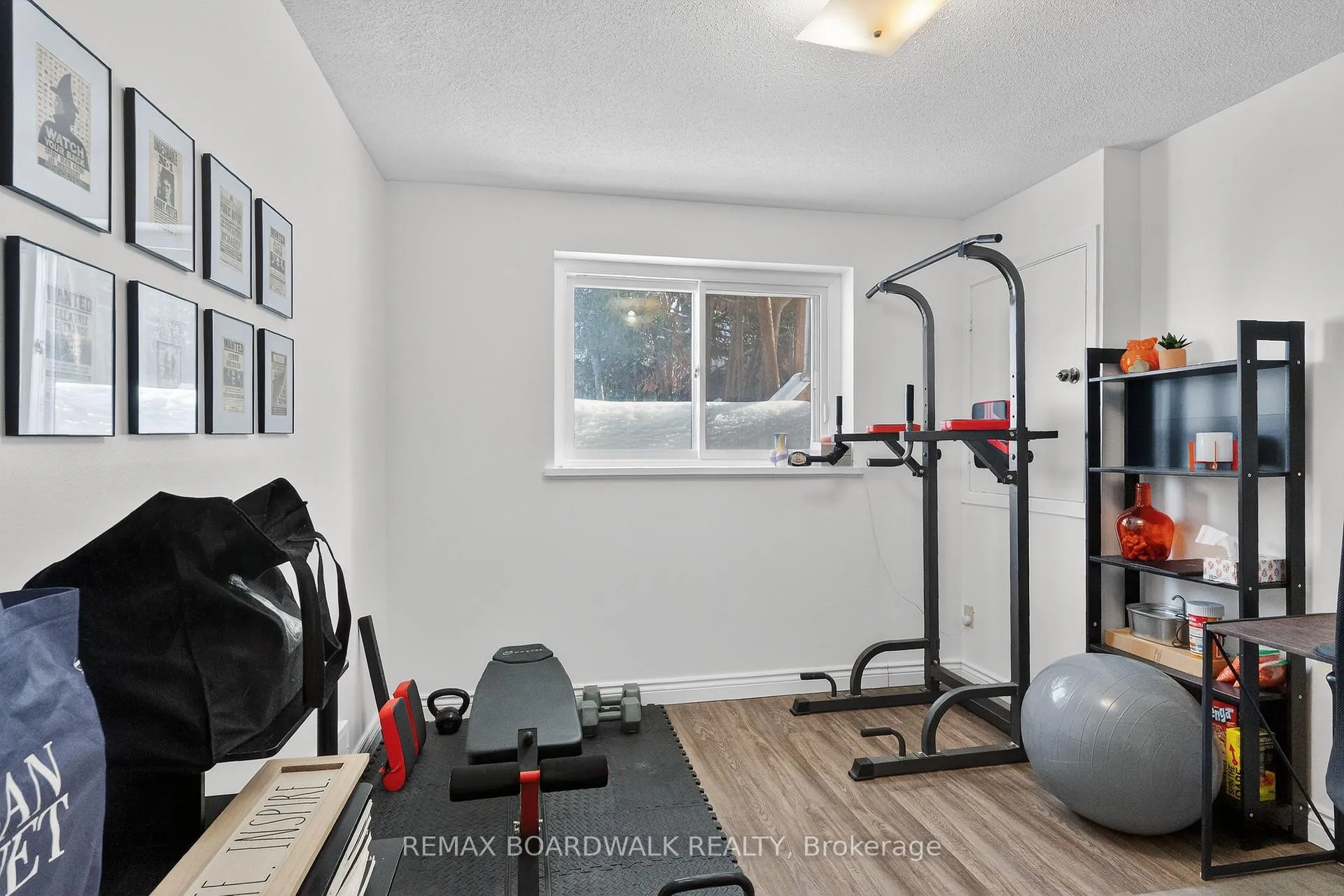 Photo 21 of 8 Oberon Street, Ottawa, Westcliffe Estates — HOMEH