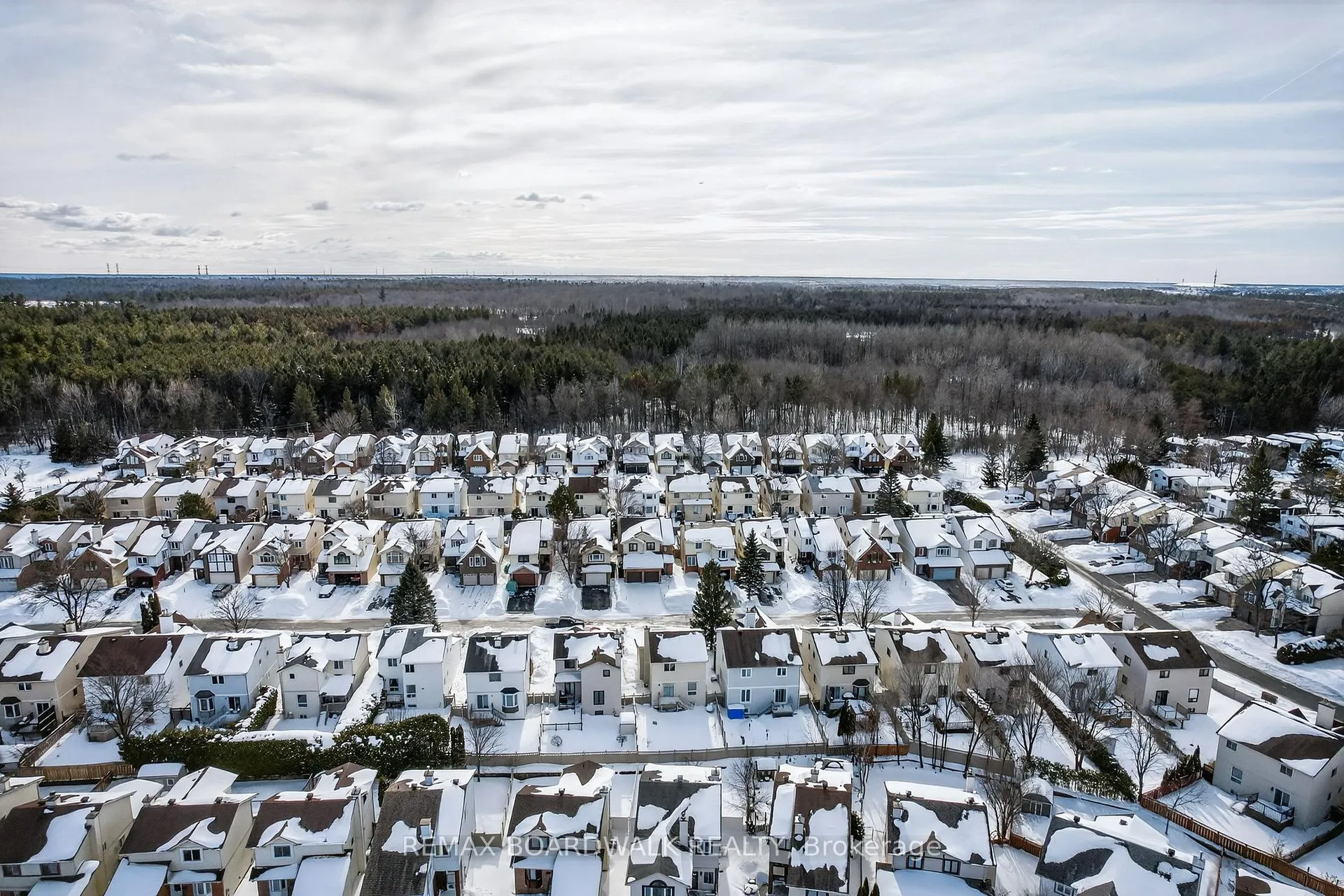 Photo 32 of 8 Oberon Street, Ottawa, Westcliffe Estates — HOMEH