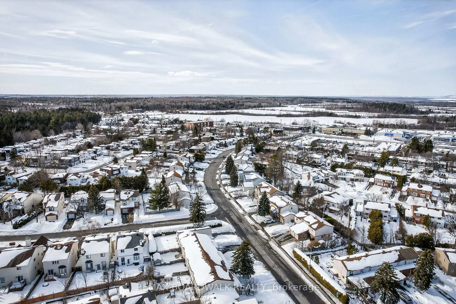 Photo 33 of 8 Oberon Street, Ottawa, Westcliffe Estates — HOMEH