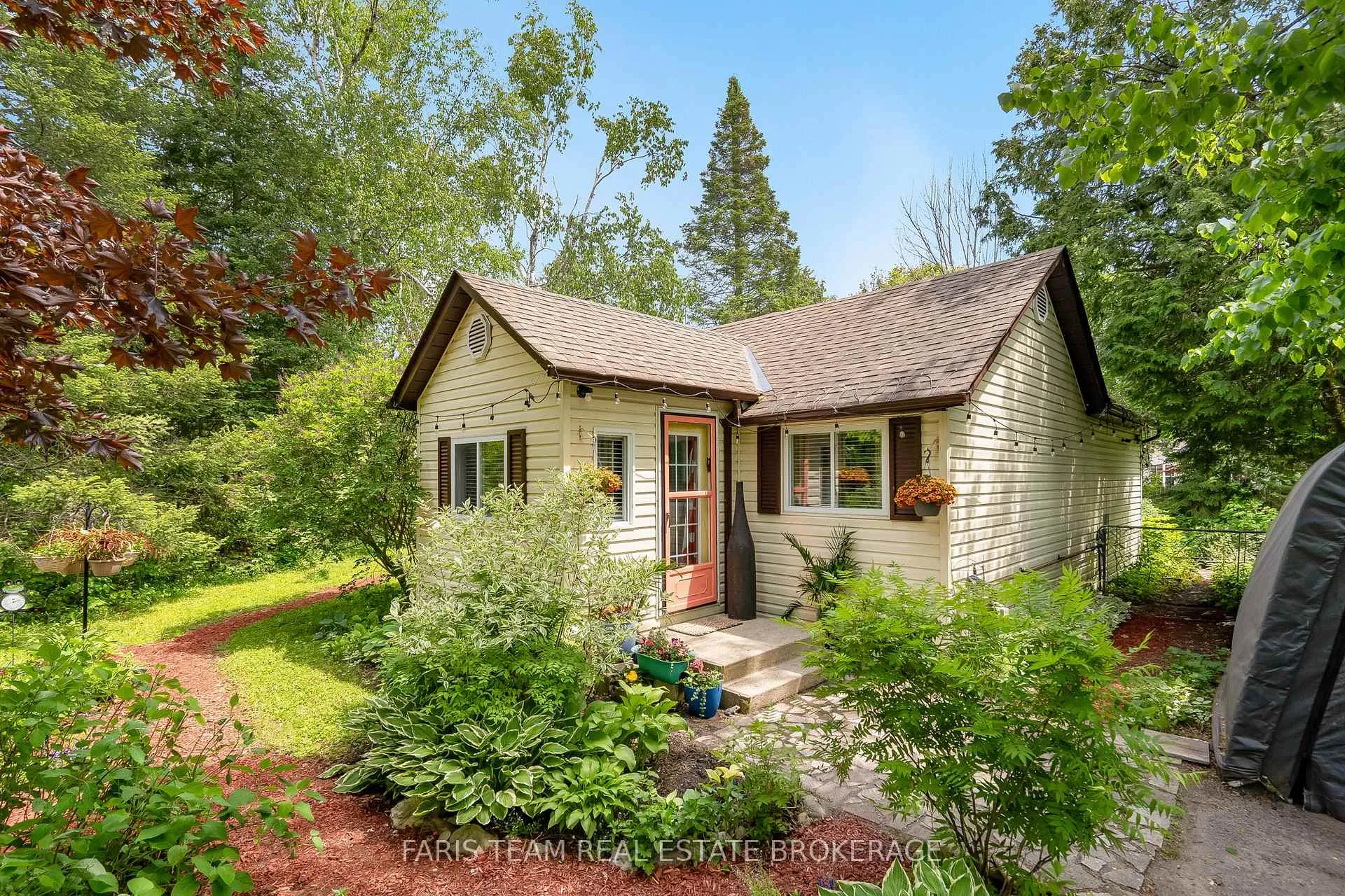 Photo 1 of 745 James Street, Innisfil, Alcona — HOMEH
