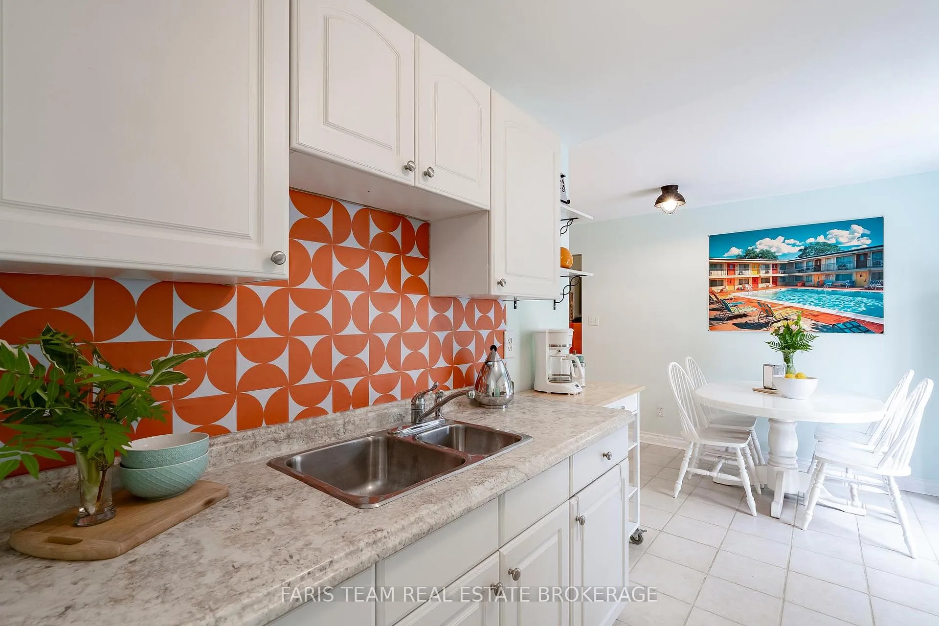Photo 10 of 745 James Street, Innisfil, Alcona — HOMEH