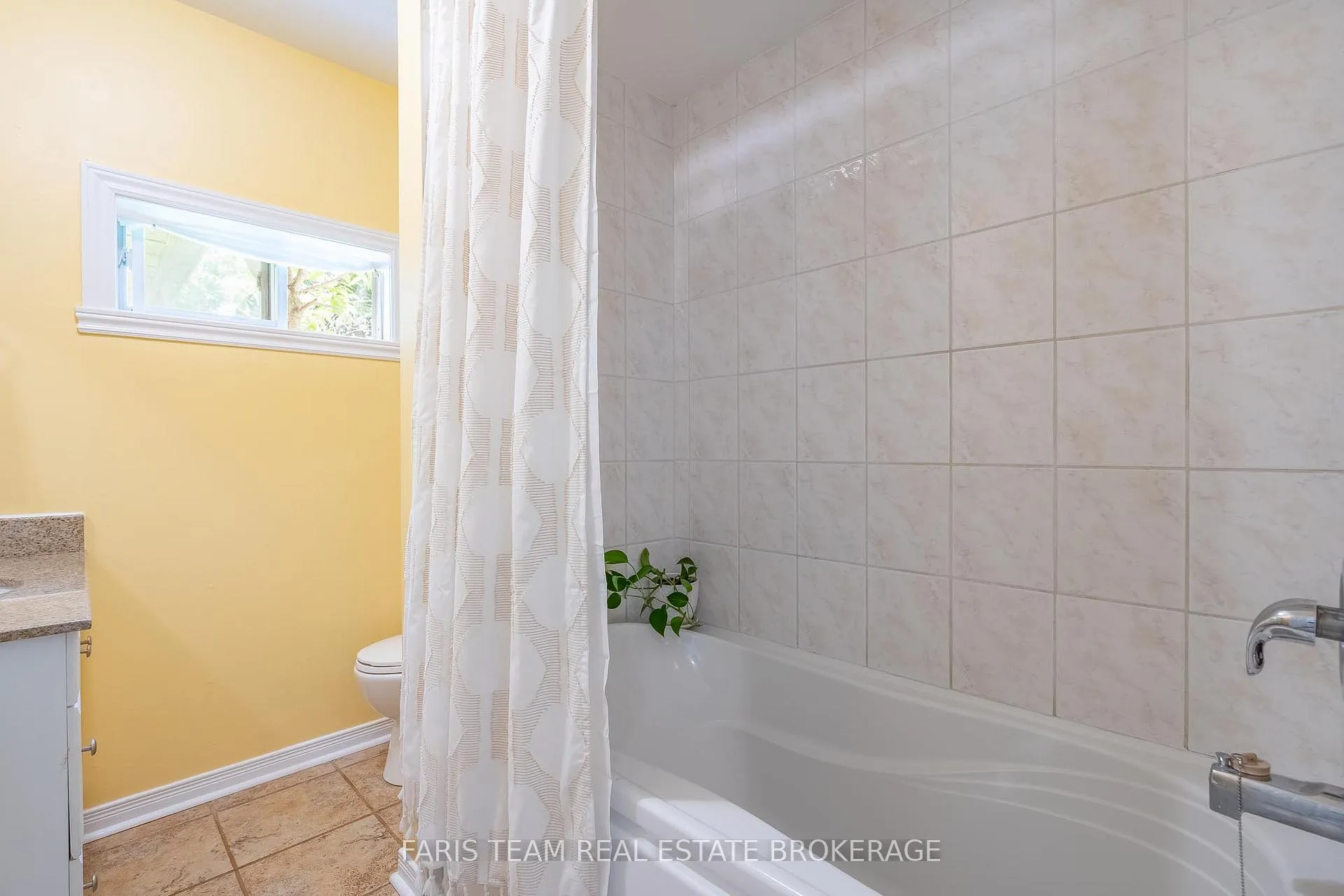 Photo 20 of 745 James Street, Innisfil, Alcona — HOMEH