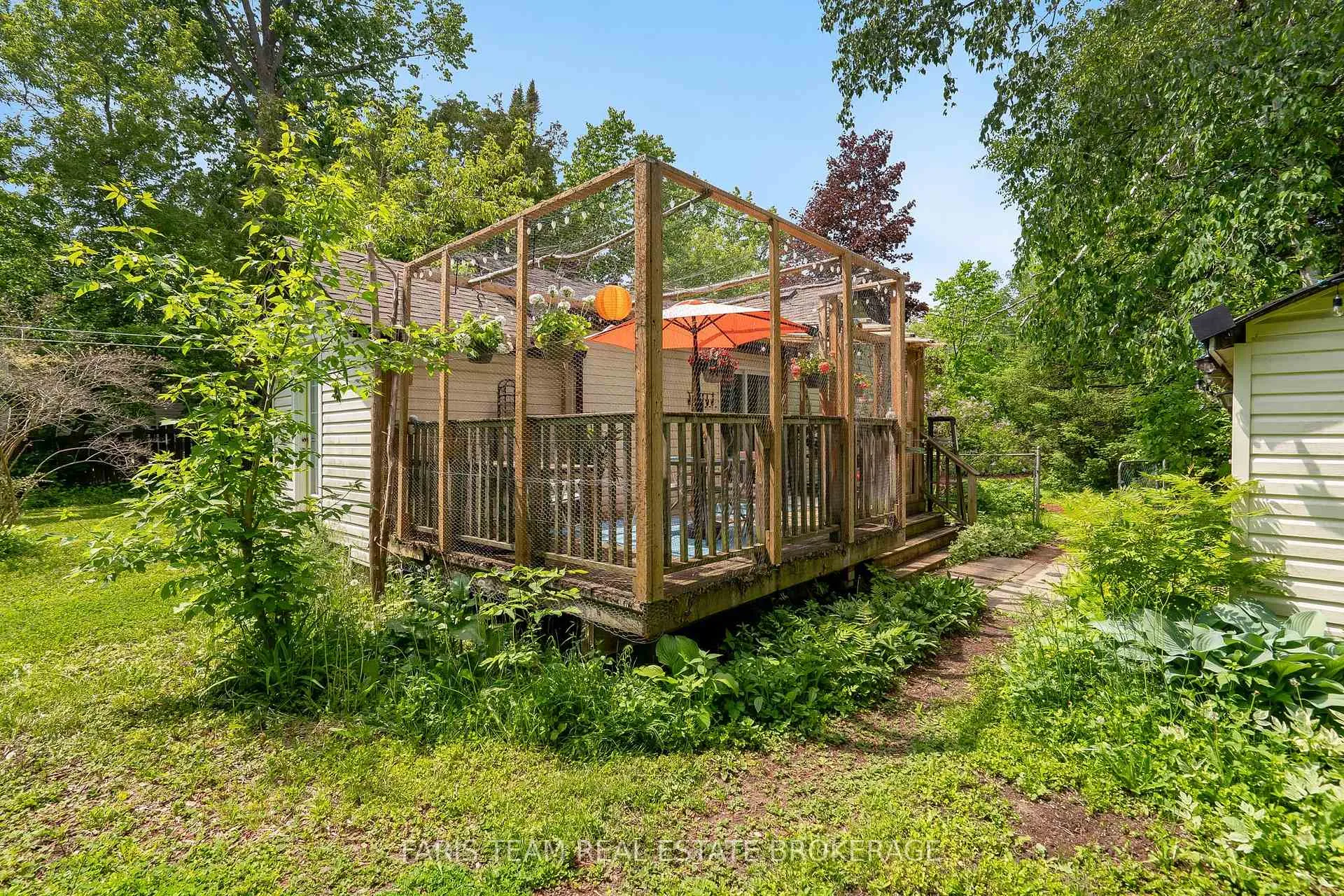 Photo 26 of 745 James Street, Innisfil, Alcona — HOMEH