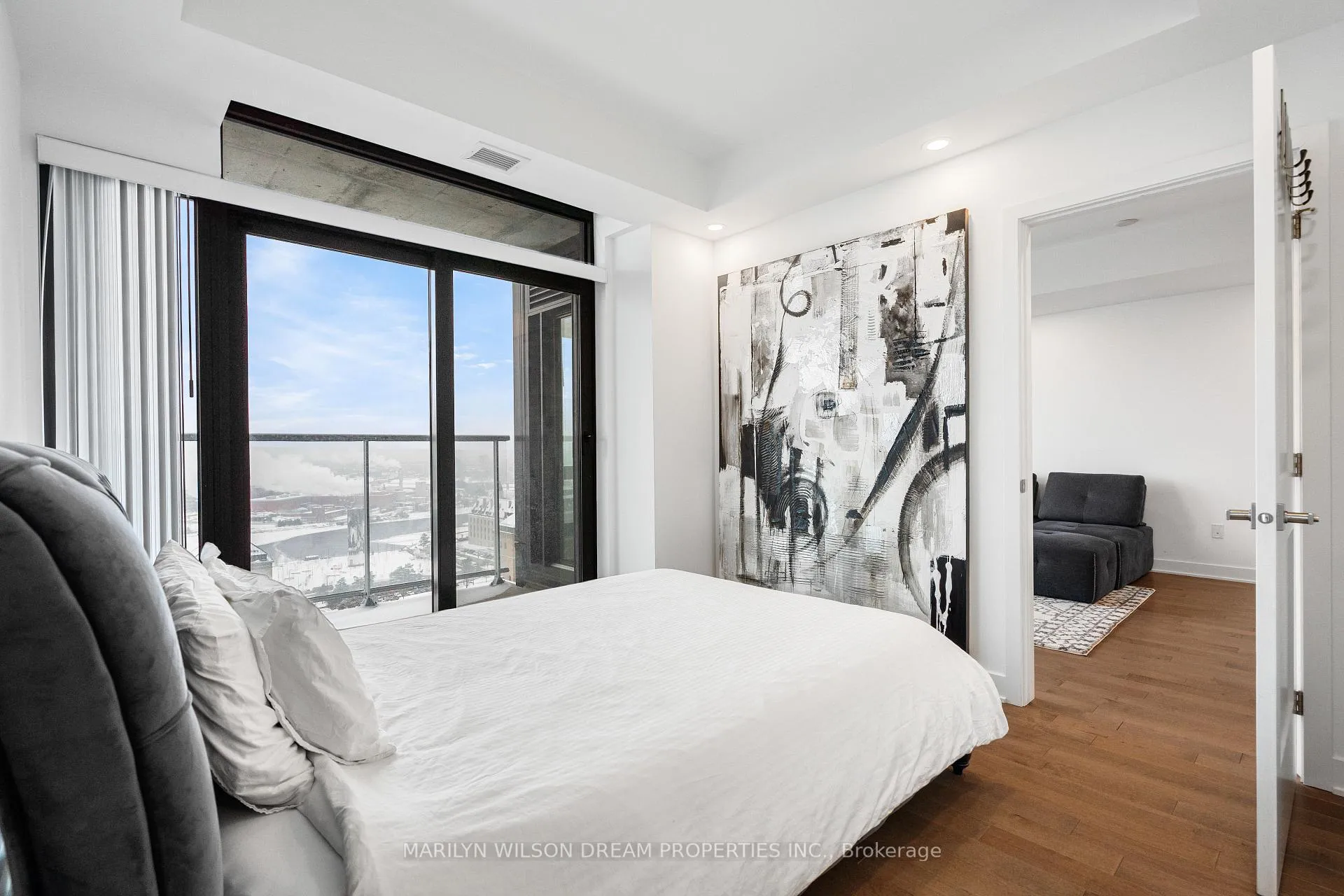 Photo 24 of Unit 1901, 340 Queen Street, Ottawa, Ottawa Centre — HOMEH