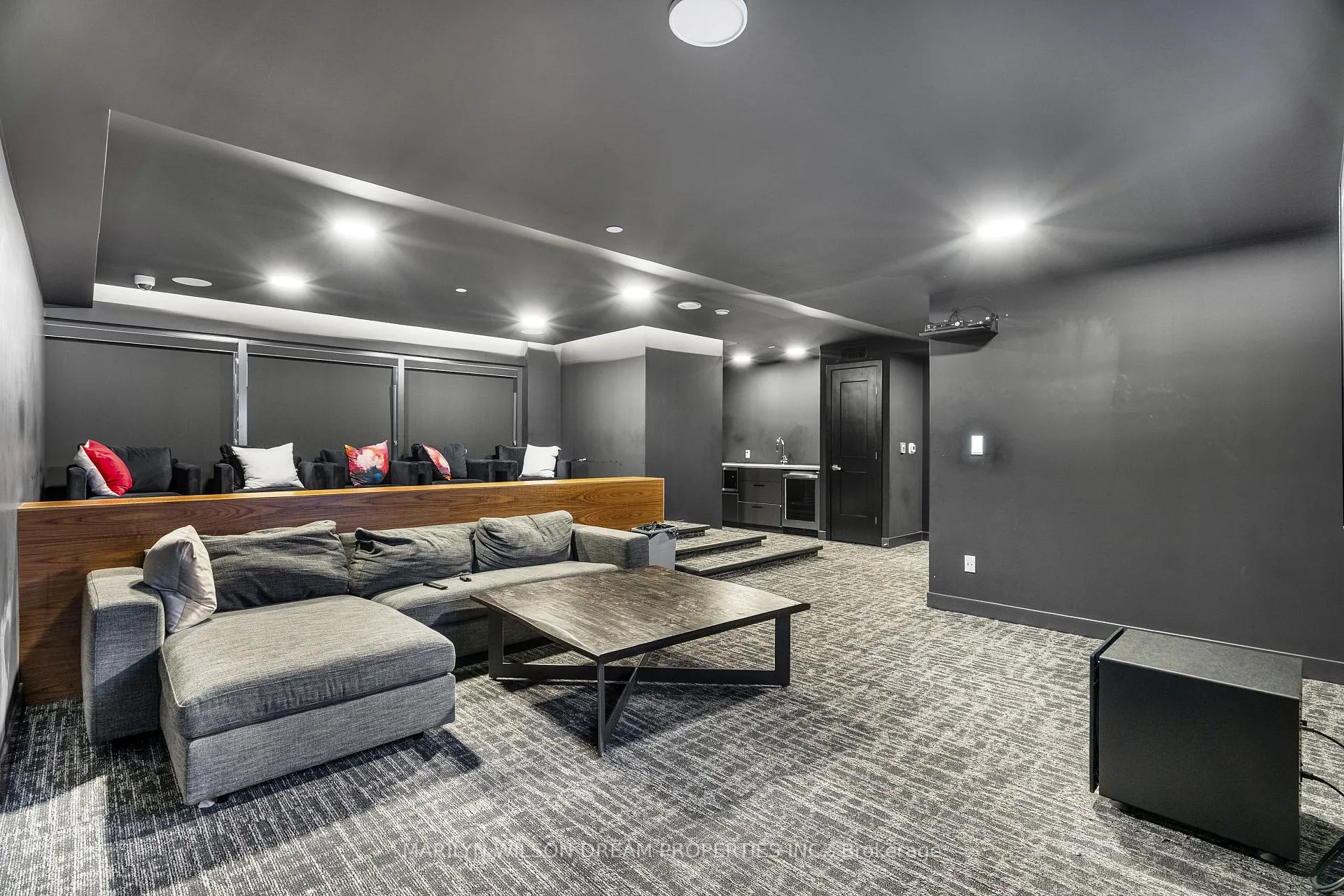 Photo 32 of Unit 1901, 340 Queen Street, Ottawa, Ottawa Centre — HOMEH