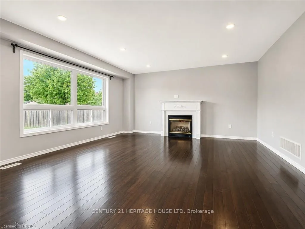 Photo 5 of Unit Upper, 63 Kaufman Drive, Hamilton, Binbrook — HOMEH