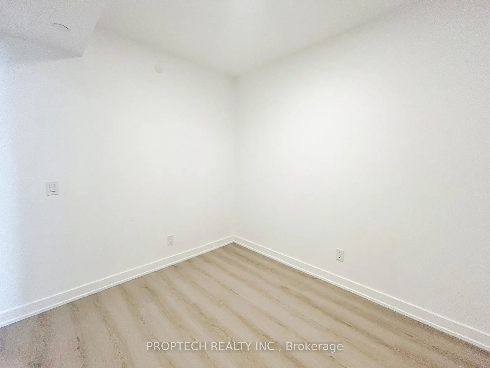 Photo 5 of Unit 2810, 100 Queen Street E, Toronto, Church-Yonge Corridor — HOMEH