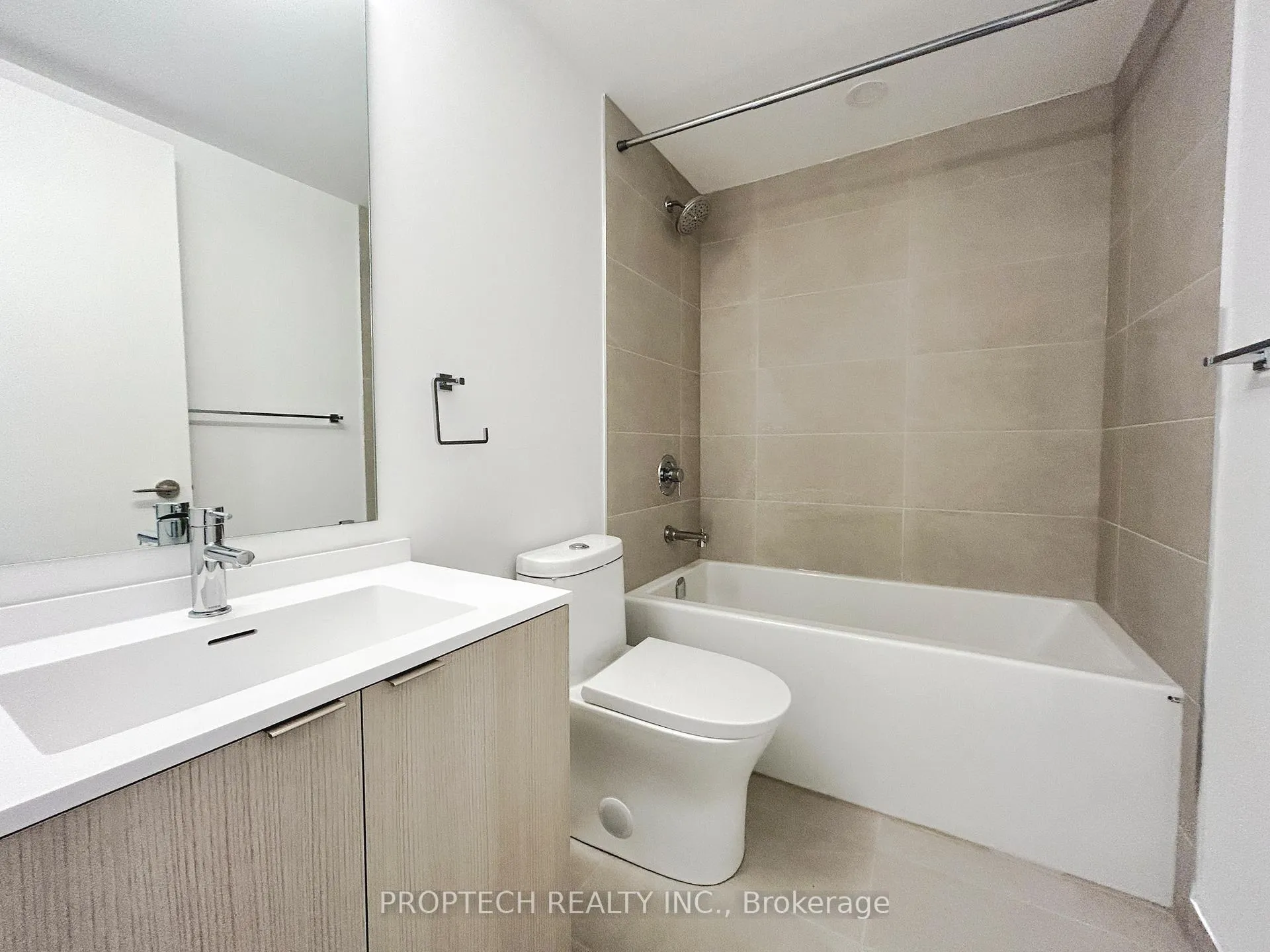 Photo 8 of Unit 2810, 100 Queen Street E, Toronto, Church-Yonge Corridor — HOMEH